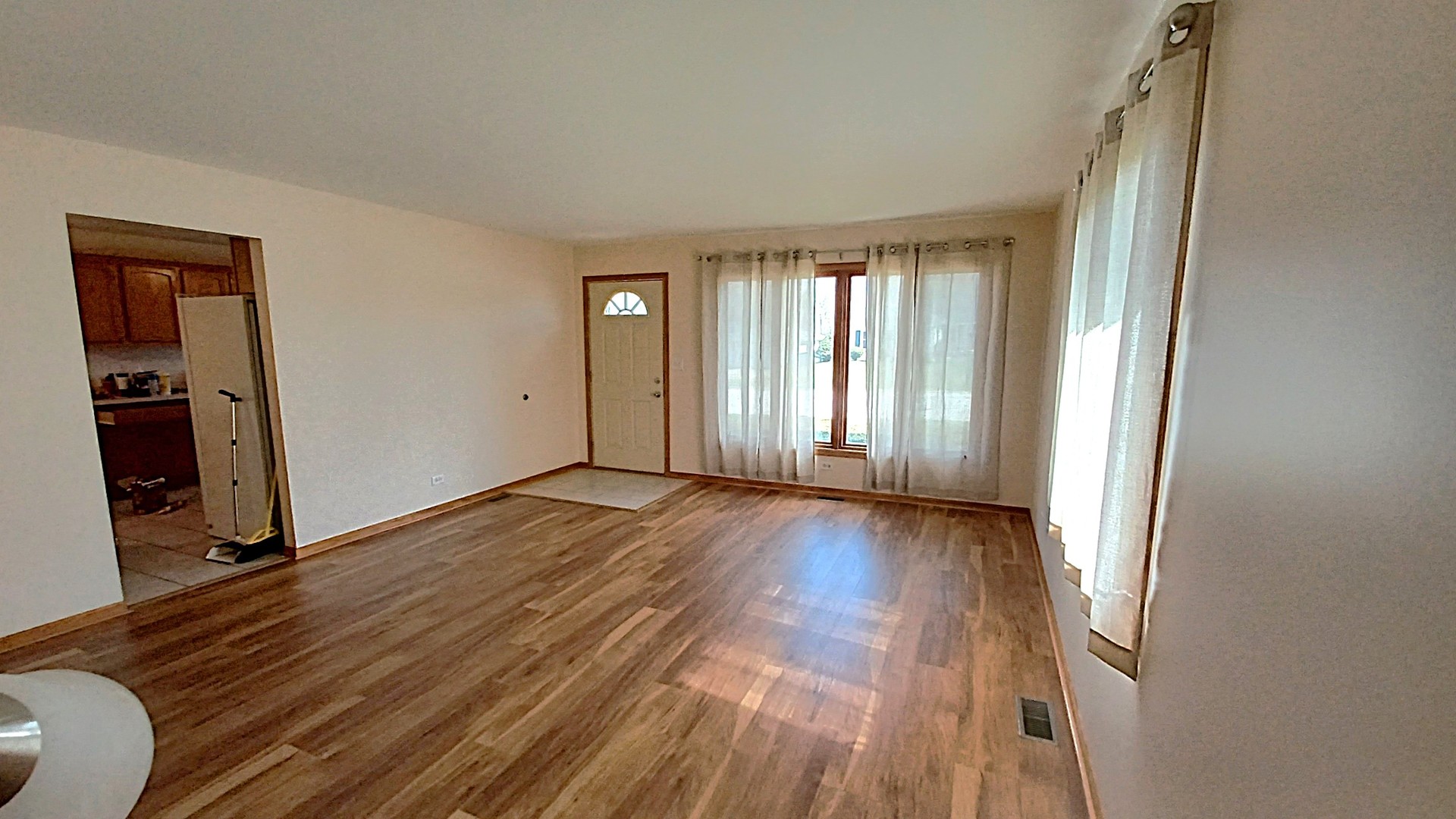 Crest Hill, IL 60403