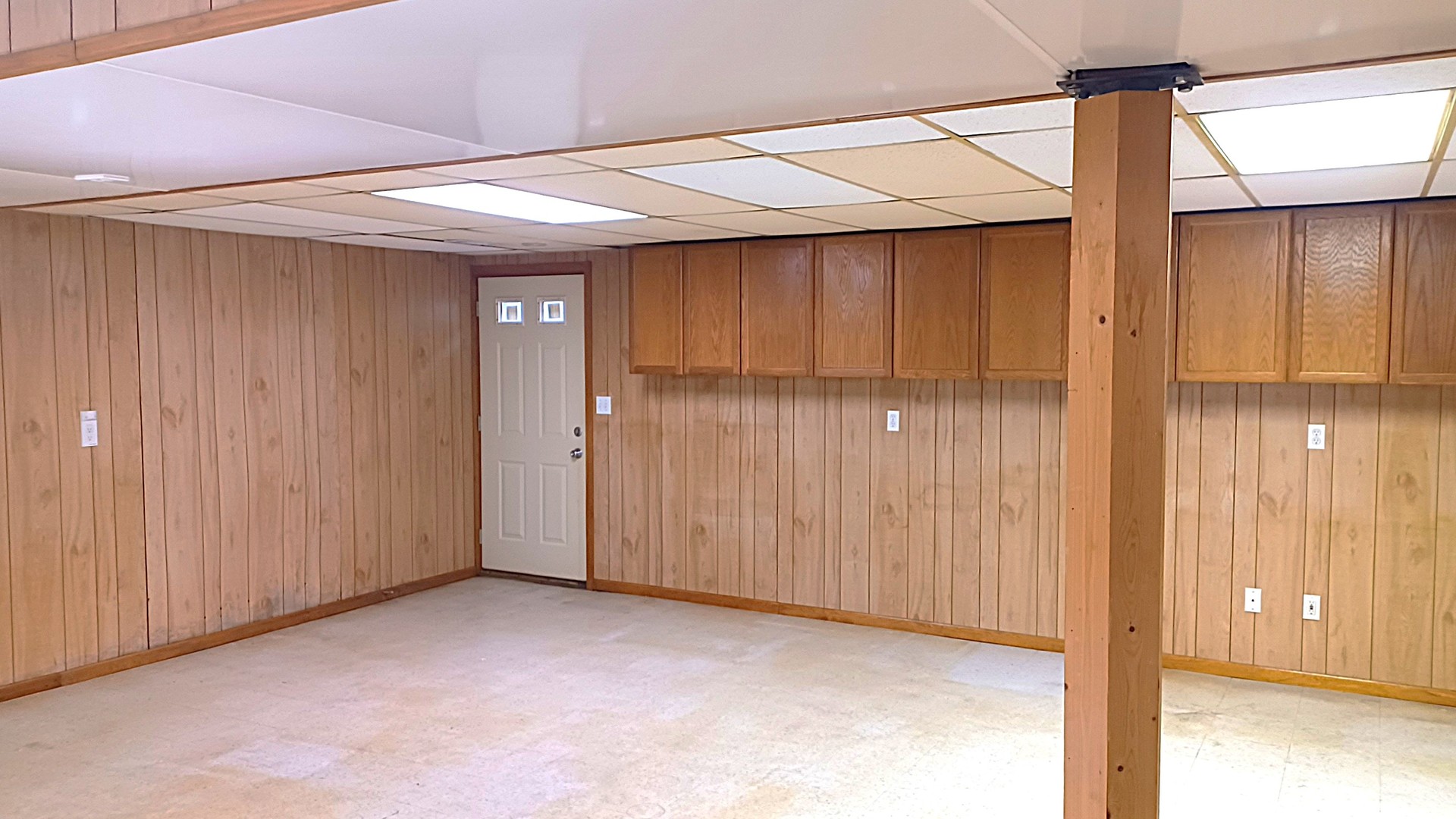 Crest Hill, IL 60403