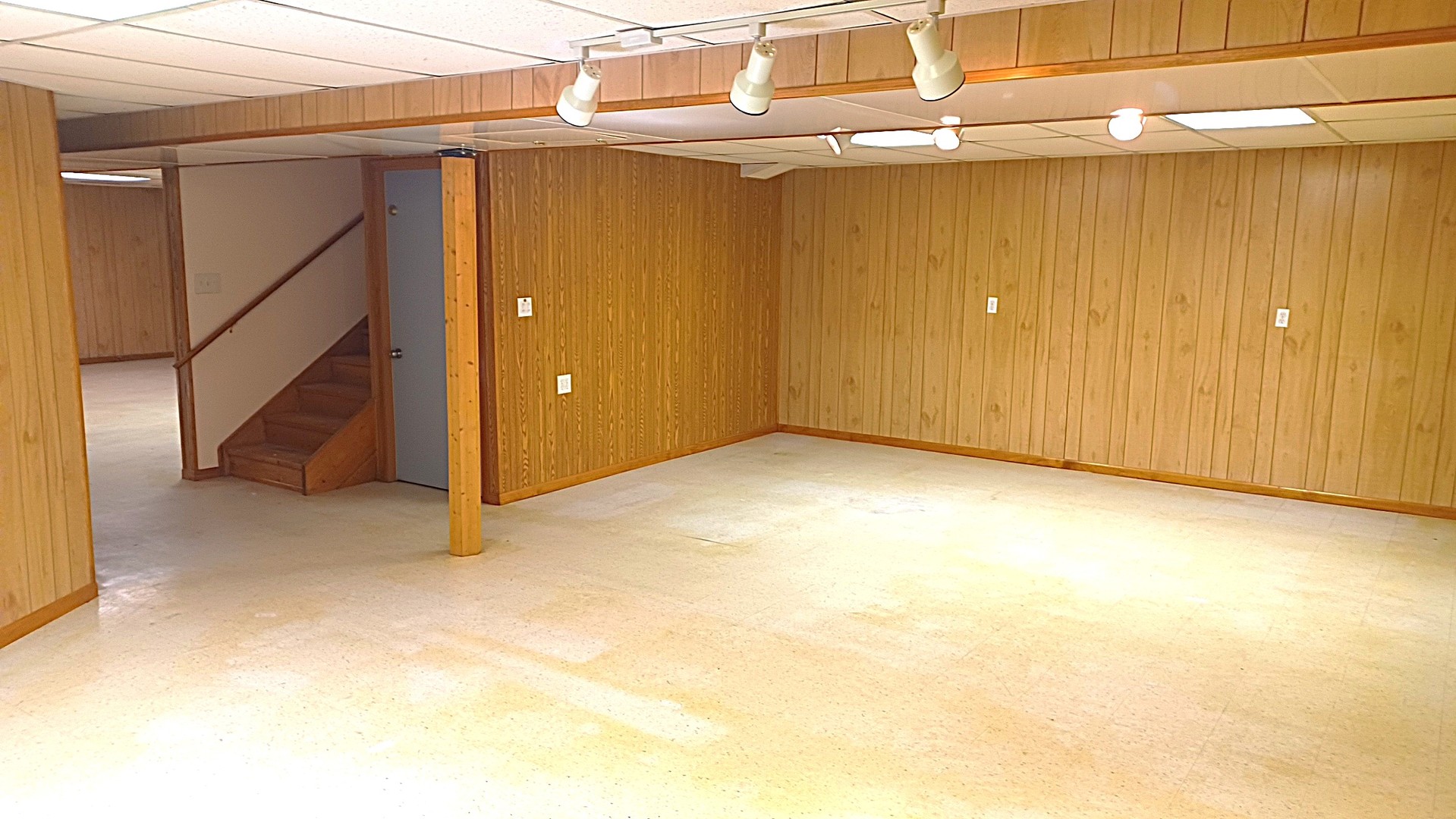 Crest Hill, IL 60403