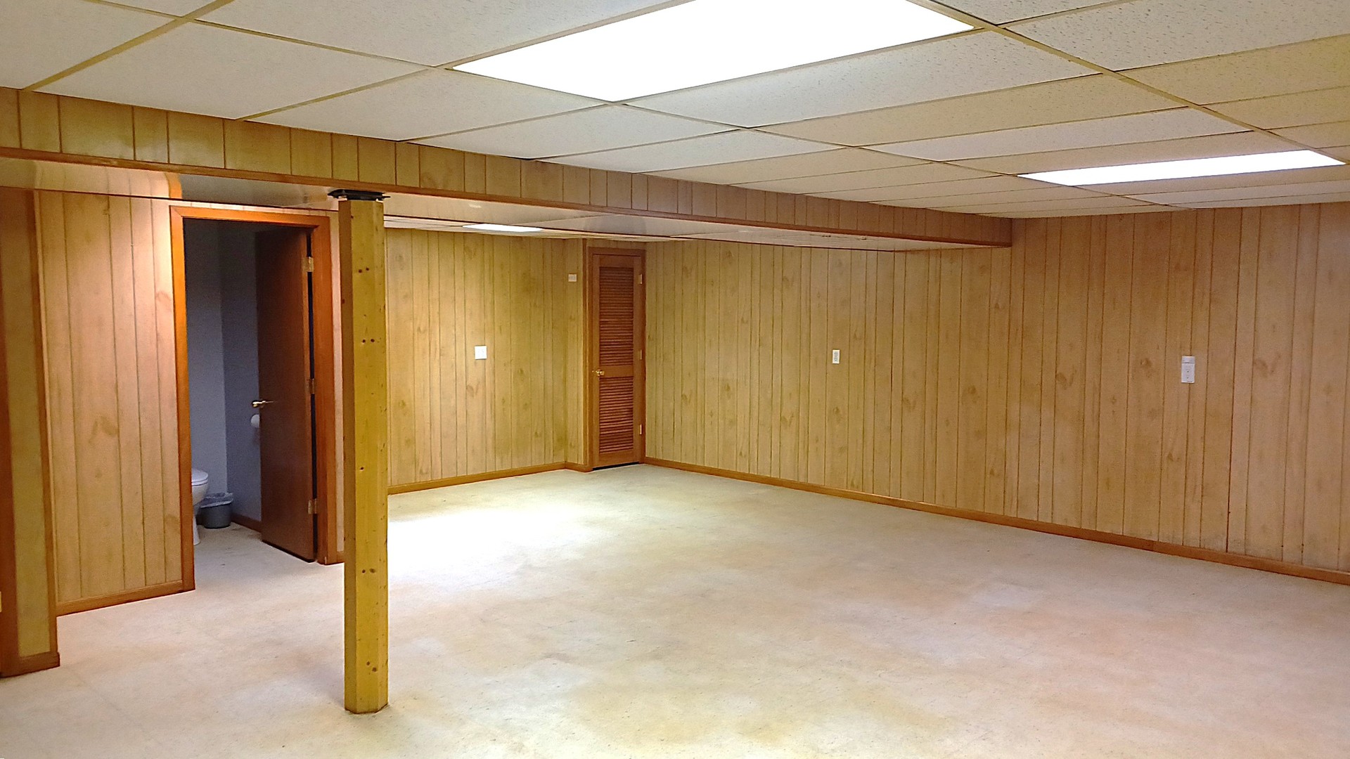 Crest Hill, IL 60403