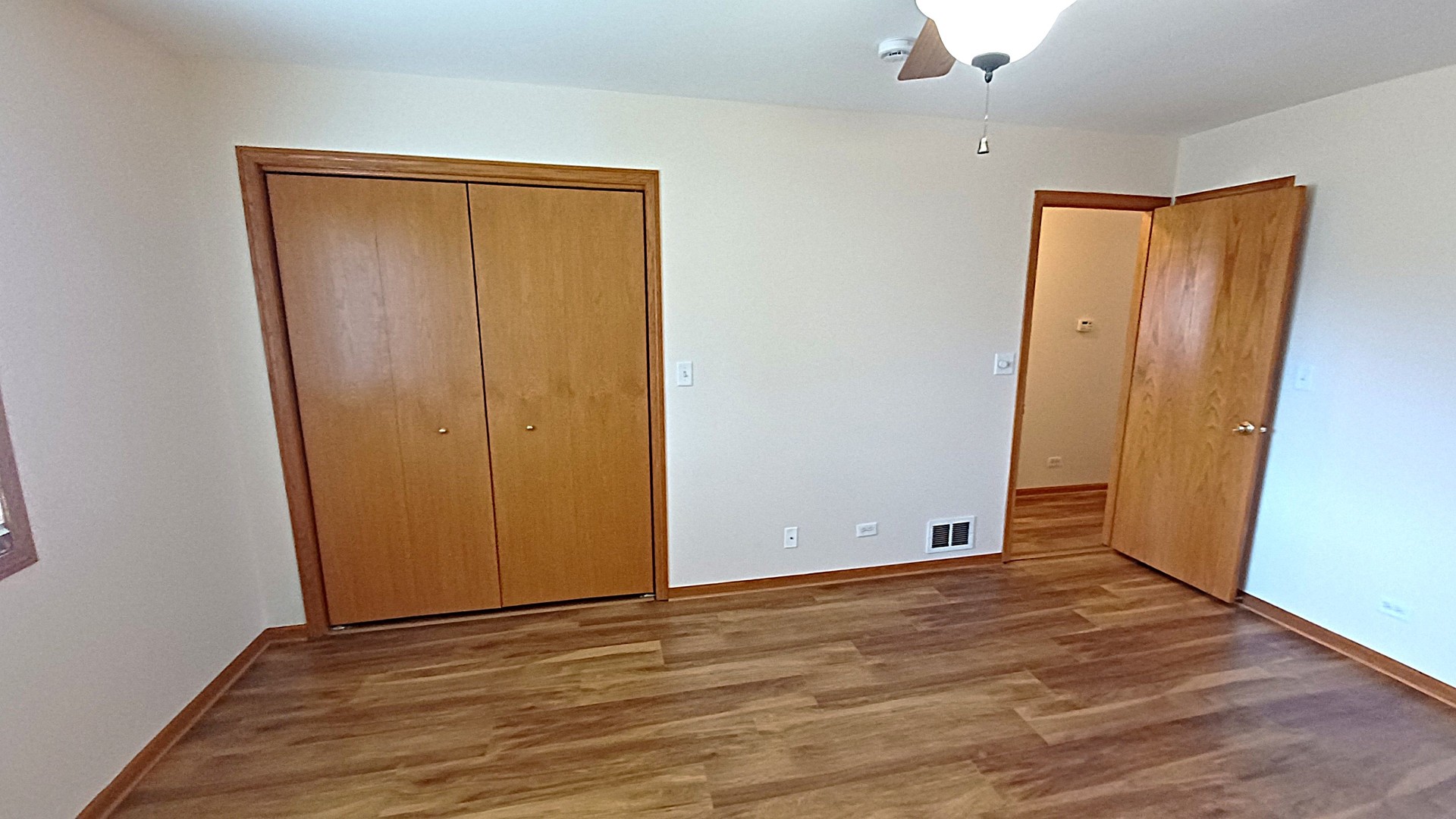 Crest Hill, IL 60403