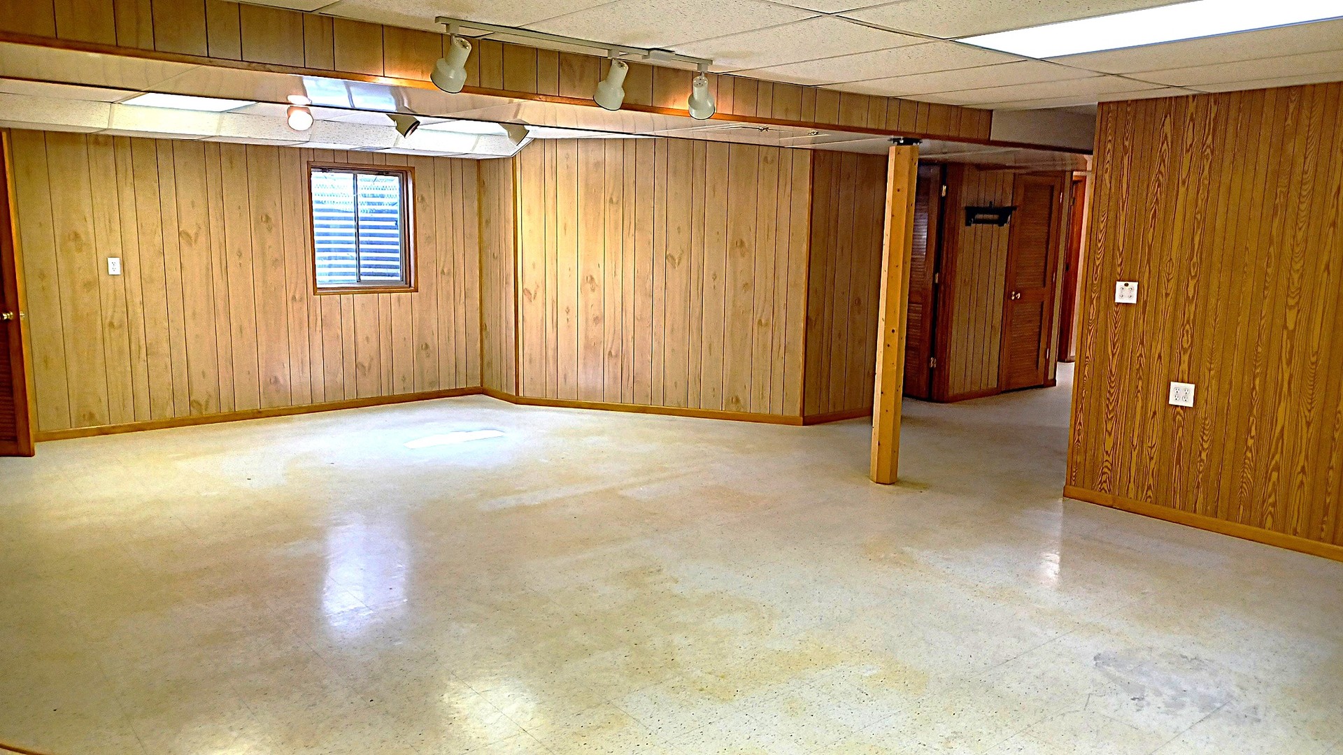 Crest Hill, IL 60403