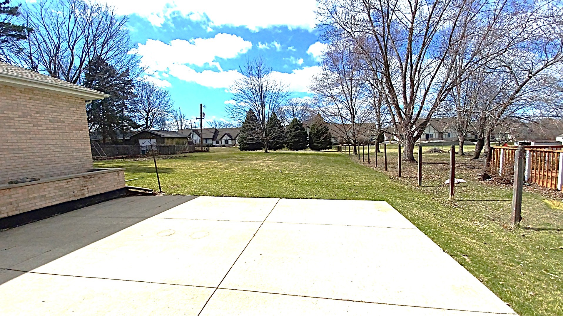 Crest Hill, IL 60403