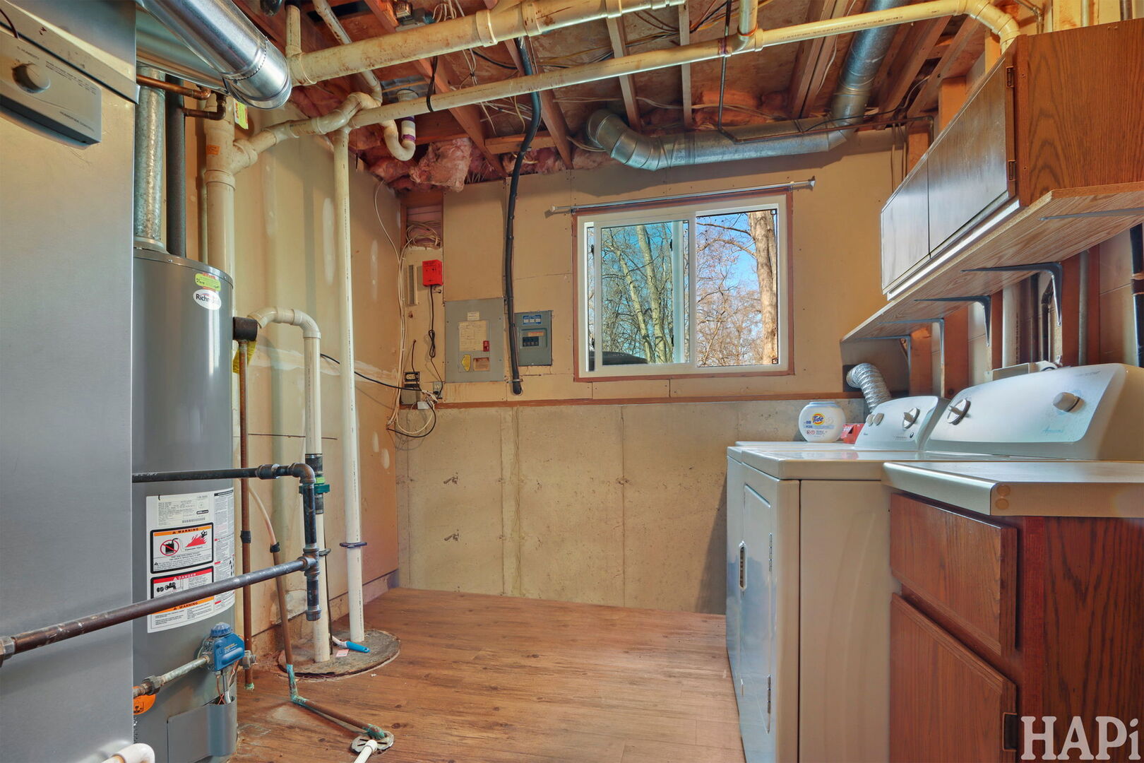 27236 W Northwest Highway, Barrington, IL 60010