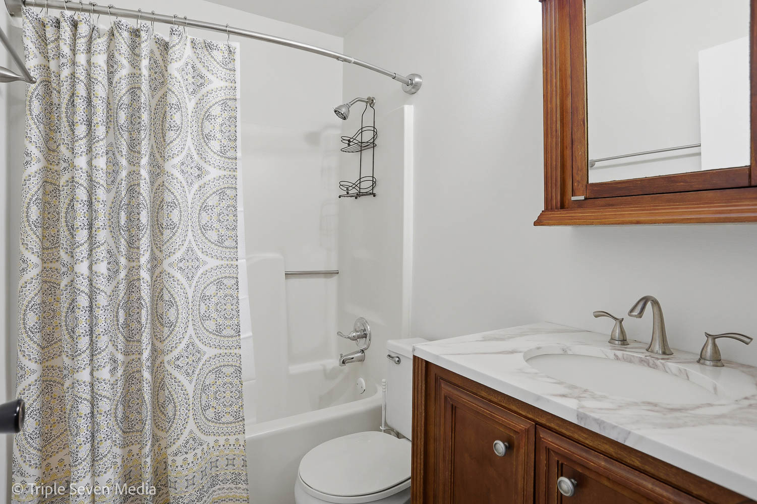 27W119 Cooley Avenue, Winfield, IL 60190