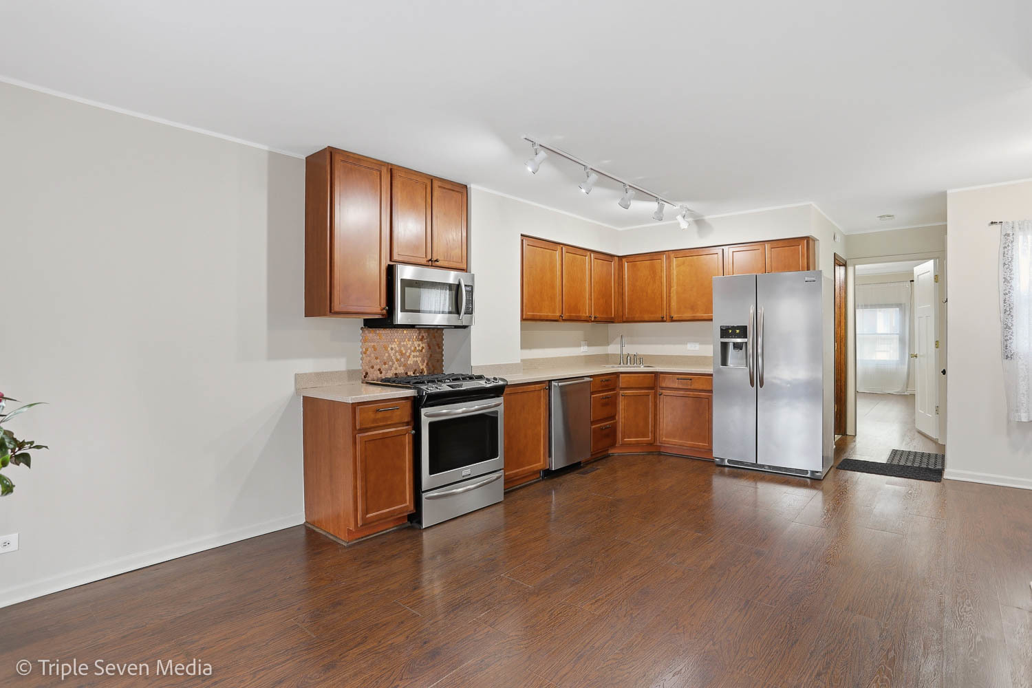 27W119 Cooley Avenue, Winfield, IL 60190