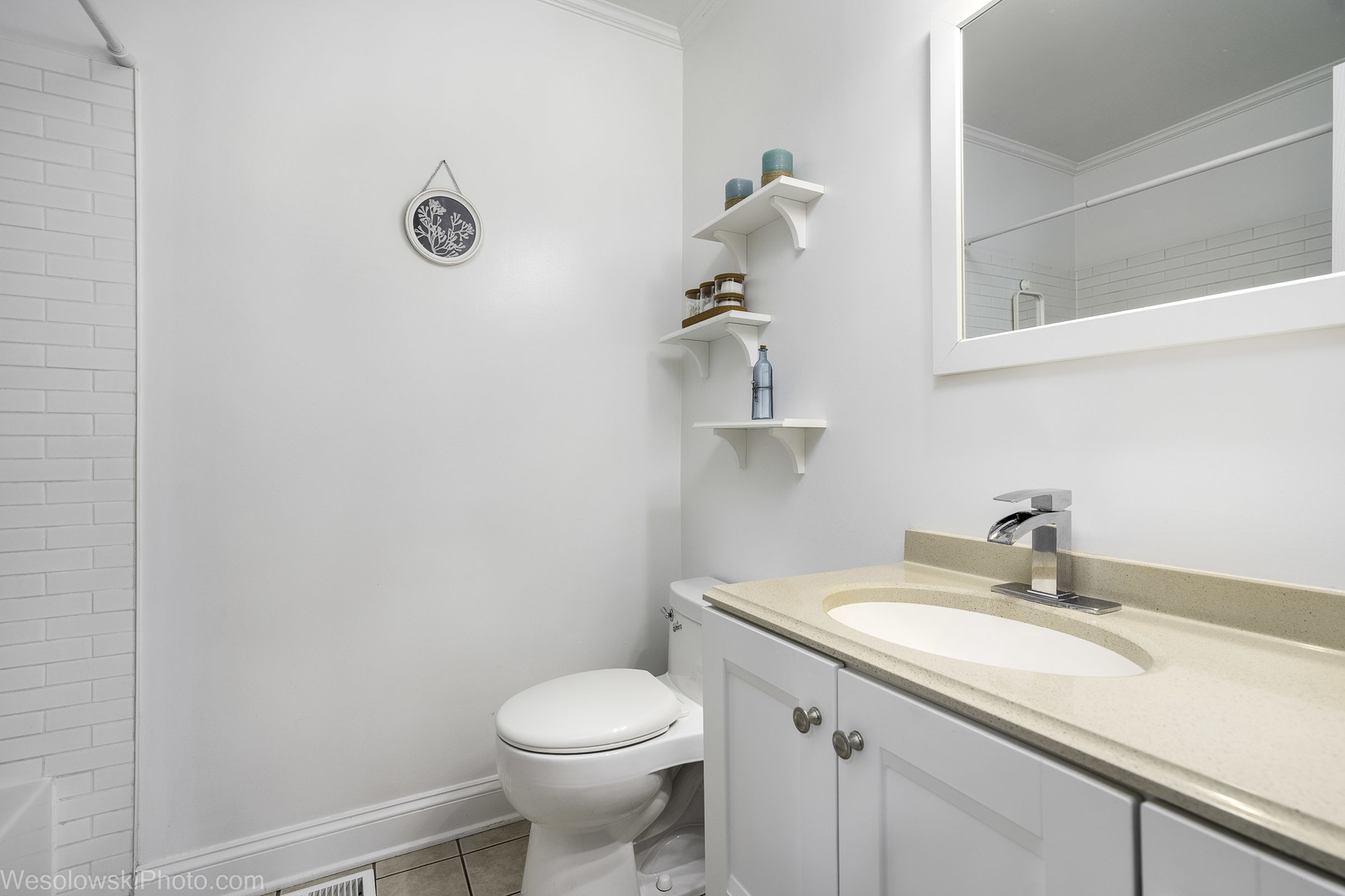 41 Siems Drive, Glendale Heights, IL 60139