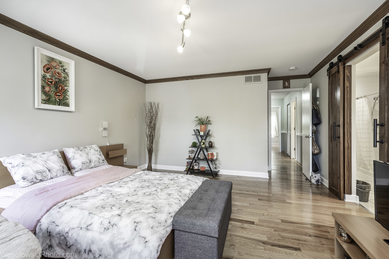 41 Siems Drive, Glendale Heights, IL 60139