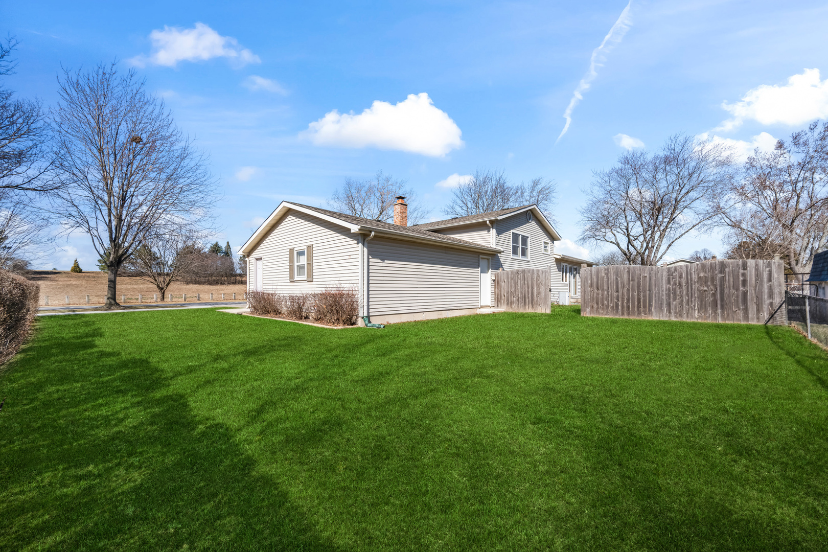 997 N PLUM GROVE Road, Palatine, IL 60067