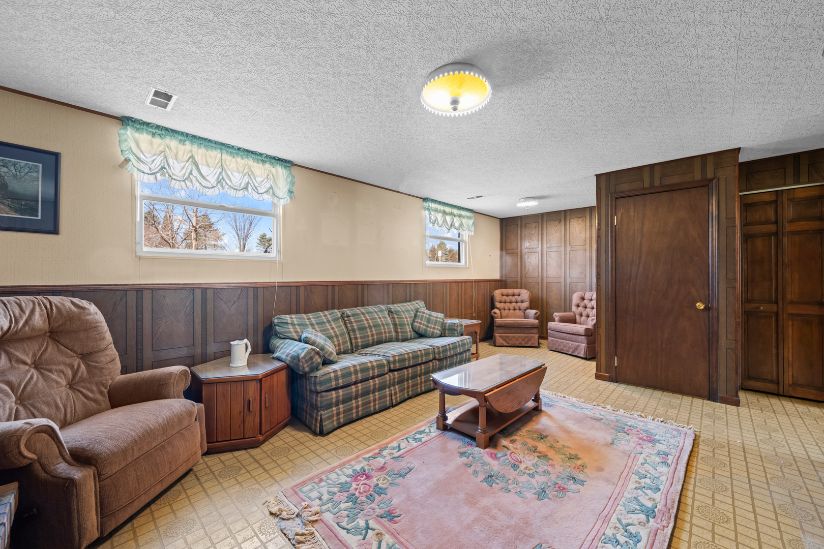 997 N PLUM GROVE Road, Palatine, IL 60067