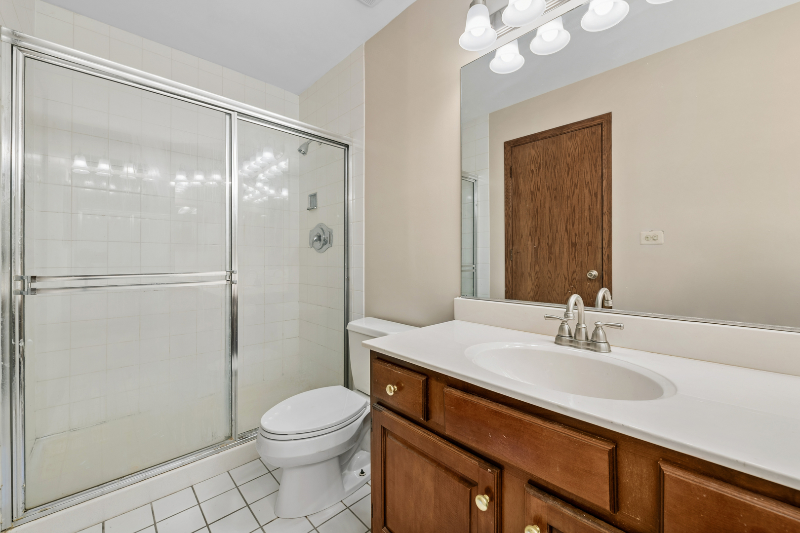 3585 Princeton Avenue, Aurora, IL 60504