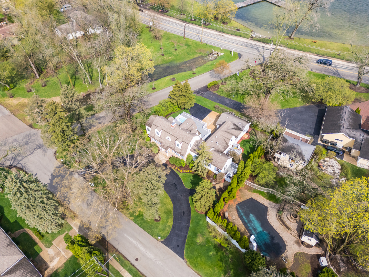 700 Broadway Avenue, Crystal Lake, IL 60014