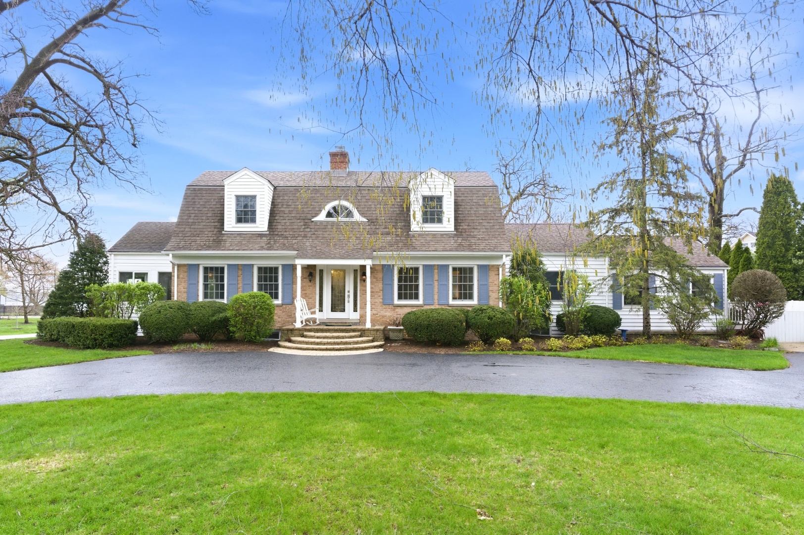 700 Broadway Avenue, Crystal Lake, IL 60014