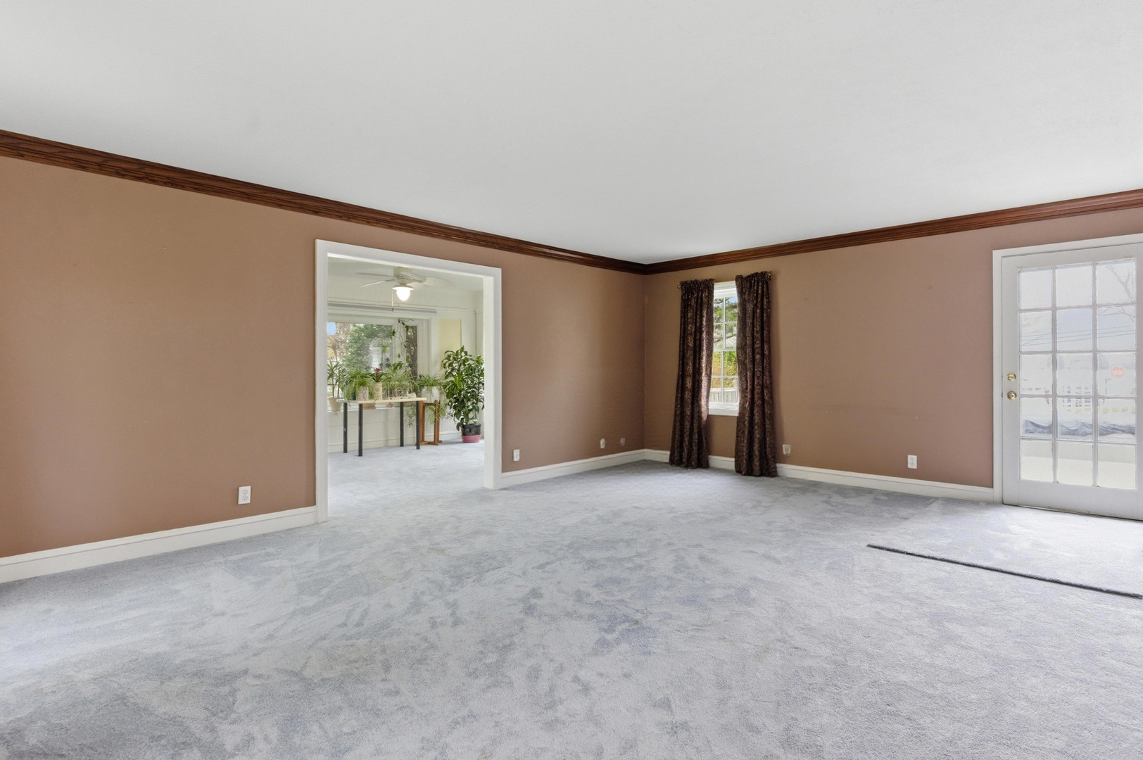 700 Broadway Avenue, Crystal Lake, IL 60014