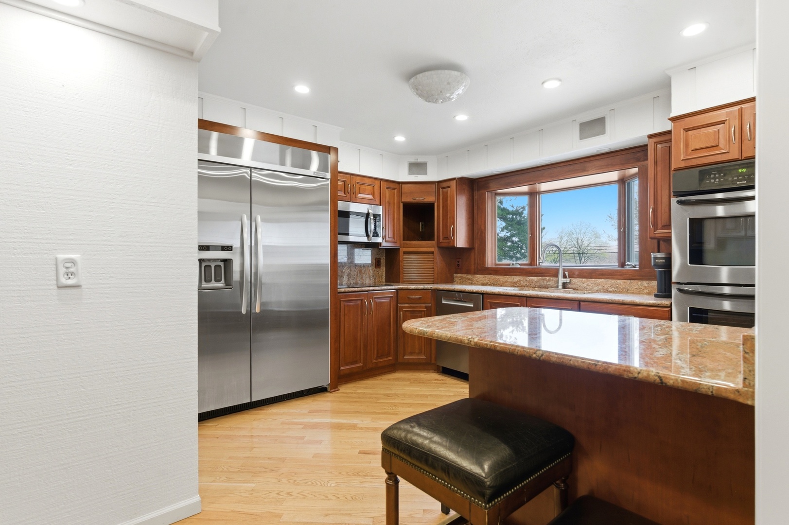 700 Broadway Avenue, Crystal Lake, IL 60014