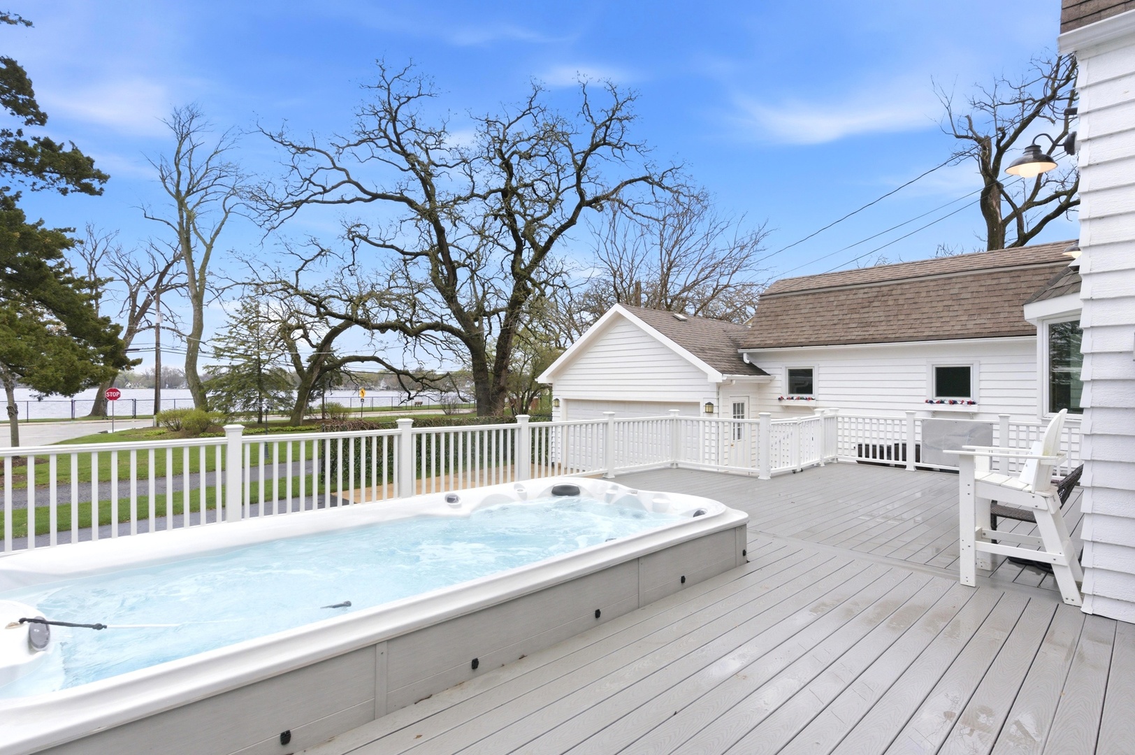 700 Broadway Avenue, Crystal Lake, IL 60014