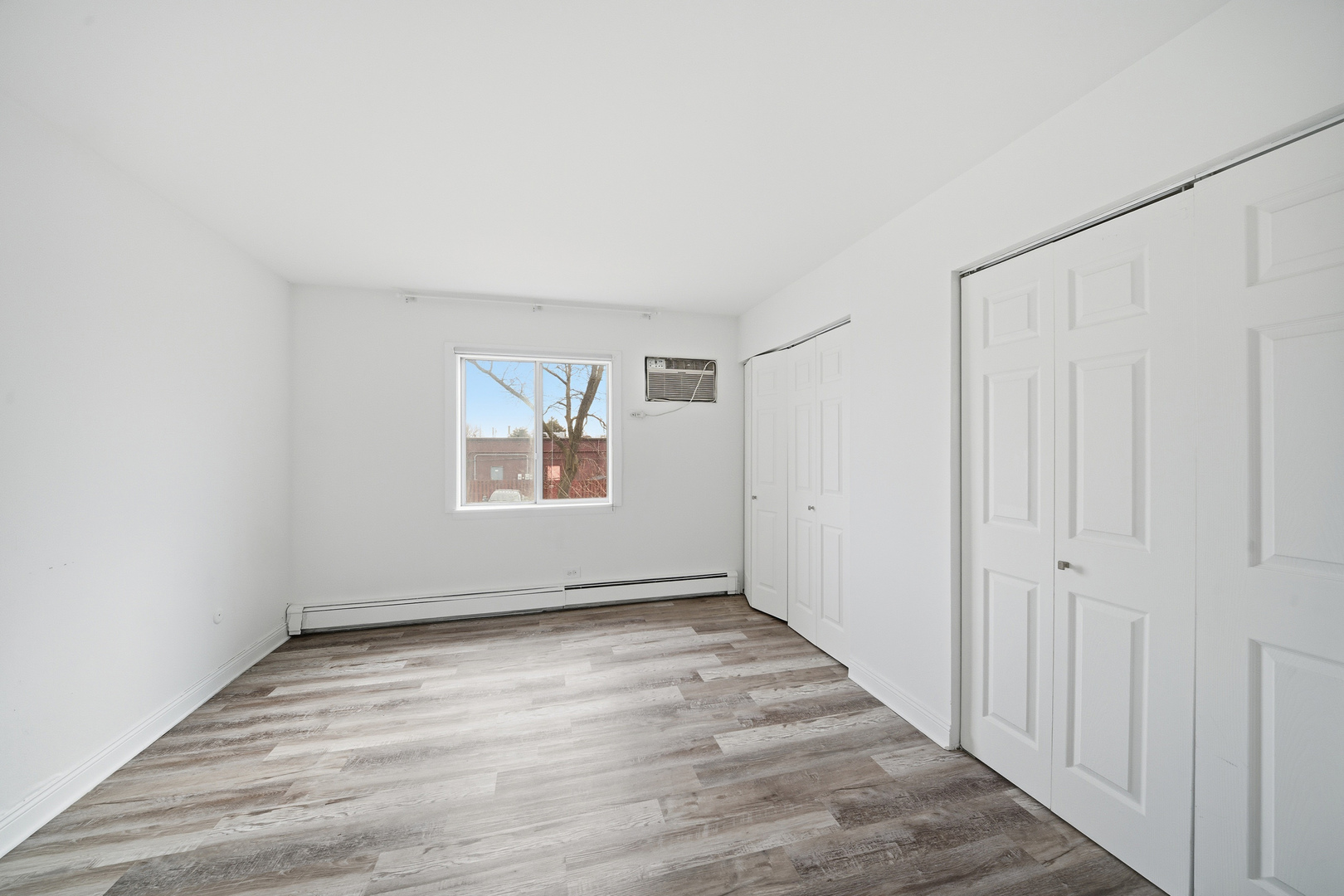 2 E Dundee Quarter Drive #B201, Palatine, IL 60074