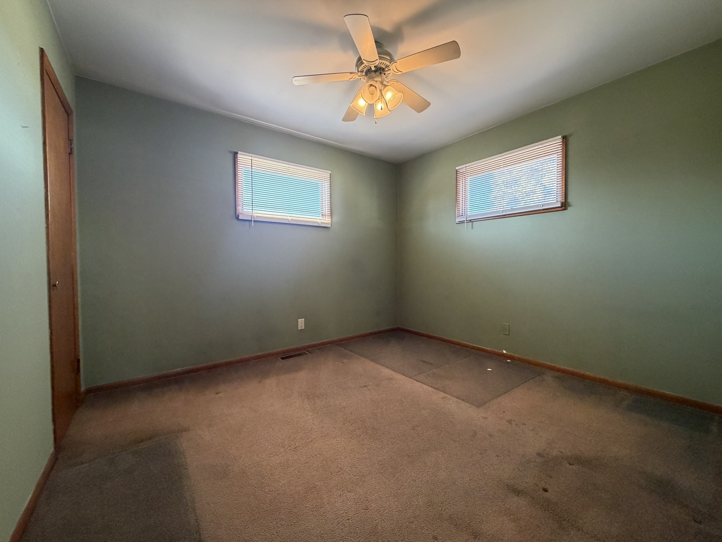 North Aurora, IL 60542