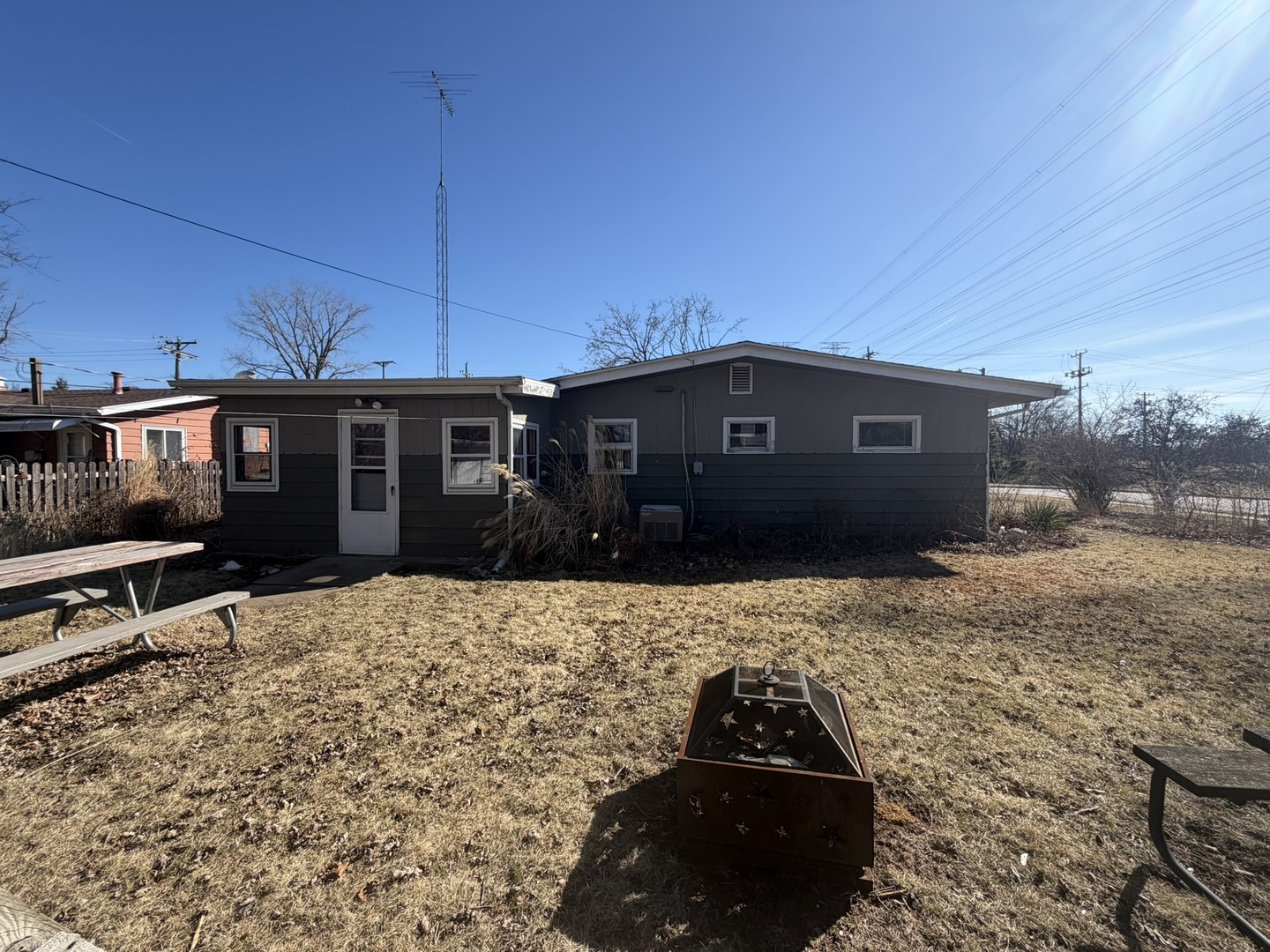 North Aurora, IL 60542