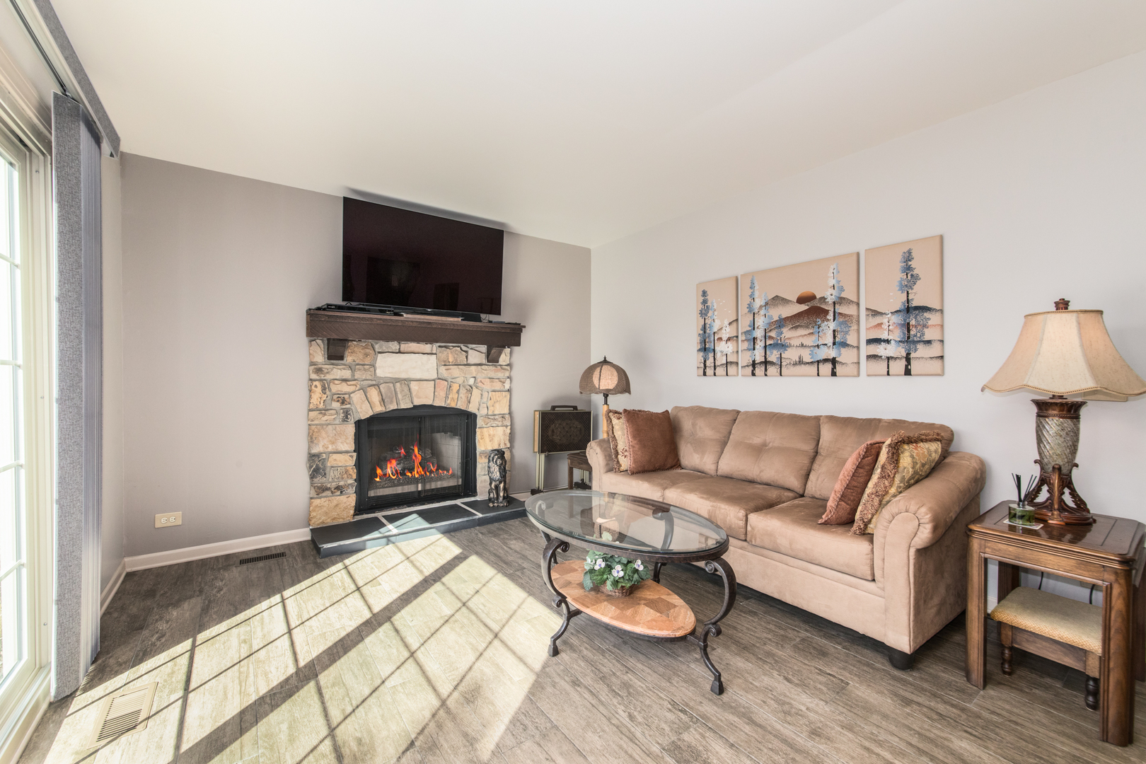 1136 Stanton Road, Lake Zurich, IL 60047