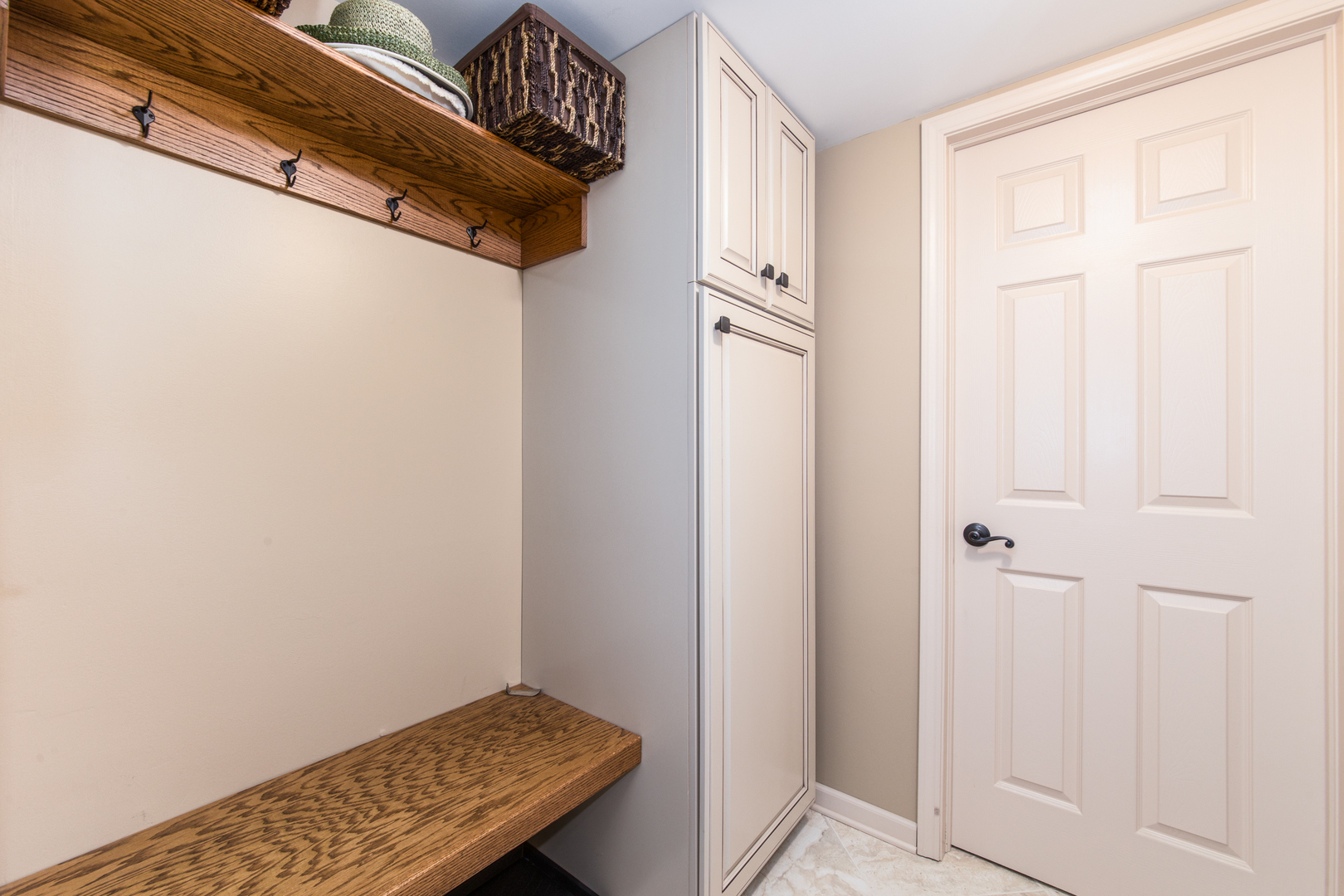 1136 Stanton Road, Lake Zurich, IL 60047