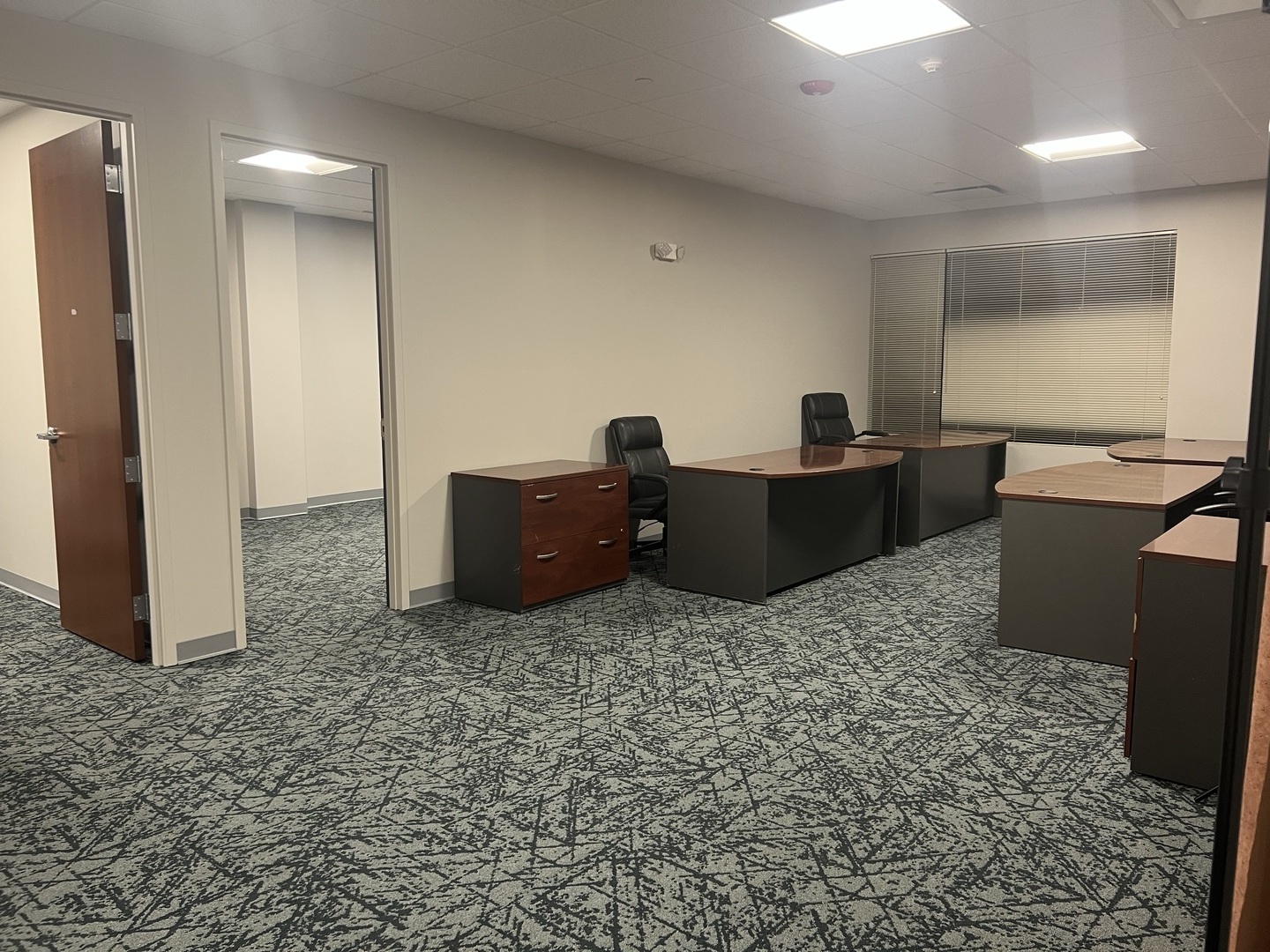 4200 Cantera Drive #117, Warrenville, IL 60555