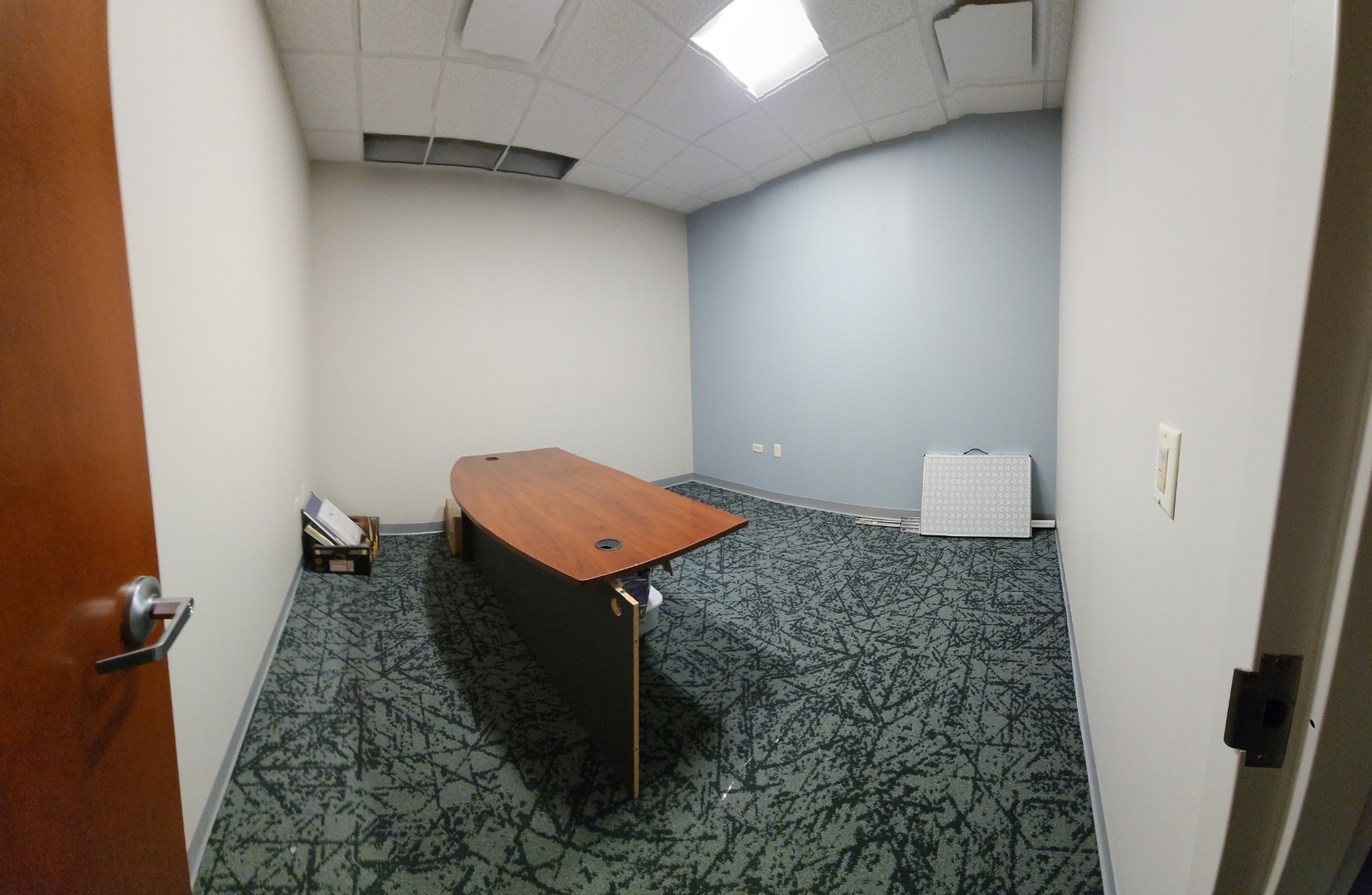 4200 Cantera Drive #117, Warrenville, IL 60555