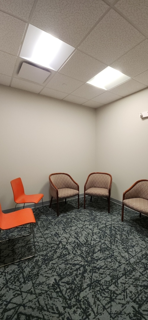 4200 Cantera Drive #117, Warrenville, IL 60555