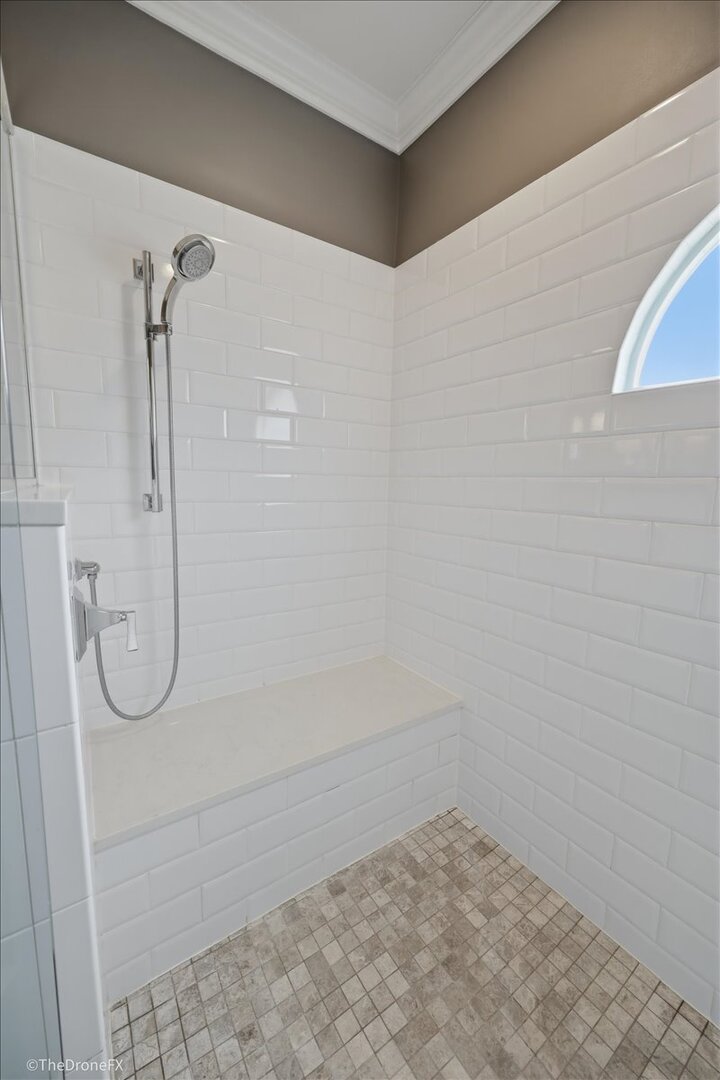 121 Brighton Drive, Wheaton, IL 60189