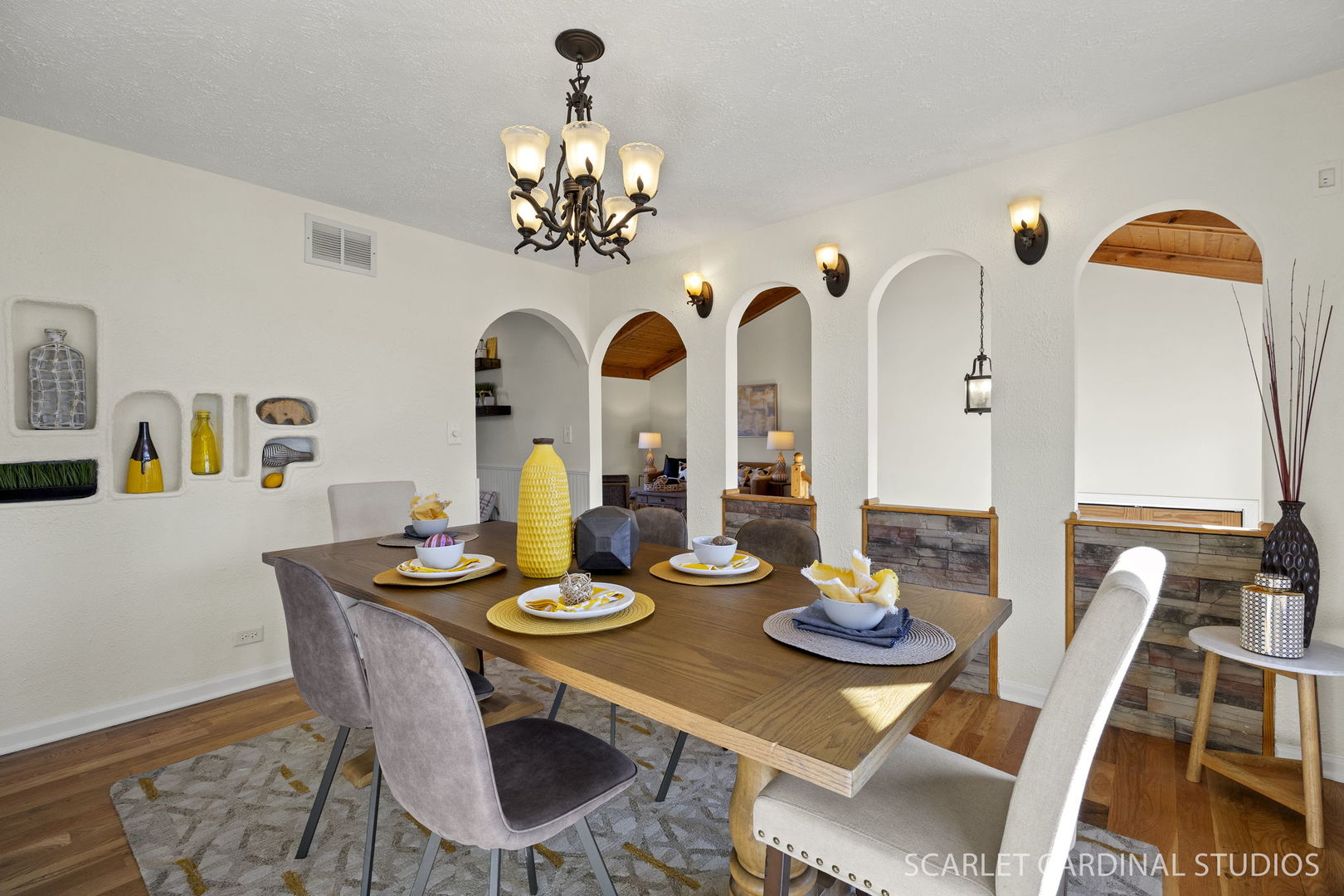 24430 W Boulevard de John, Naperville, IL 60564