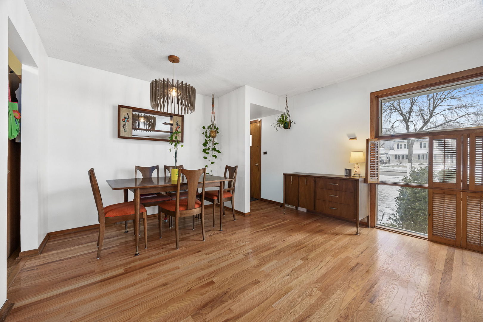 140 N Main Street, Lombard, IL 60148