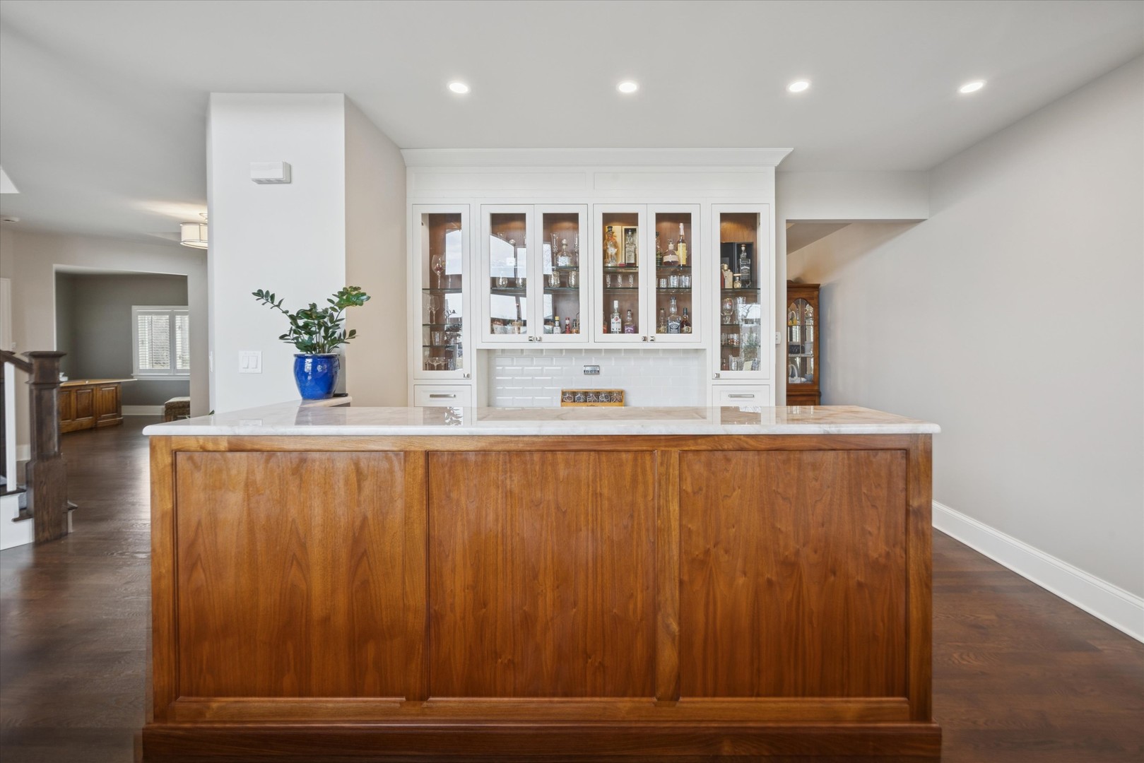 6837 Fieldstone Drive, Burr Ridge, IL 60527