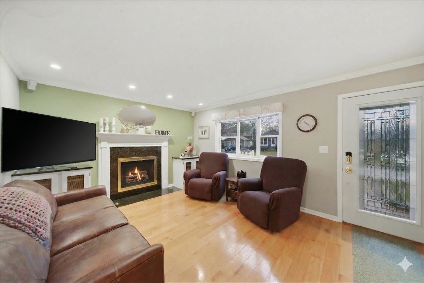 522 Lilac Court, Round Lake Beach, IL 60073