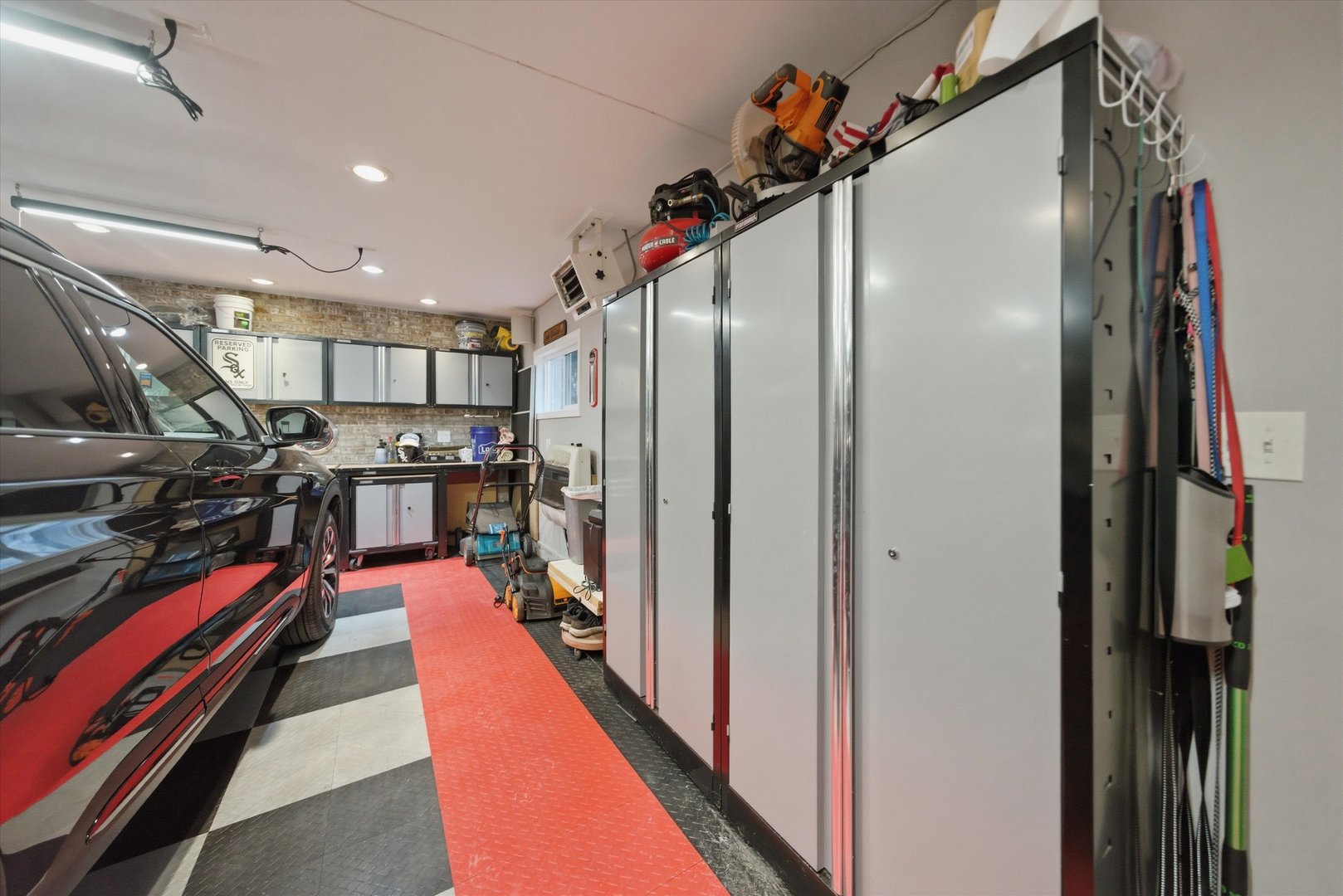 522 Lilac Court, Round Lake Beach, IL 60073