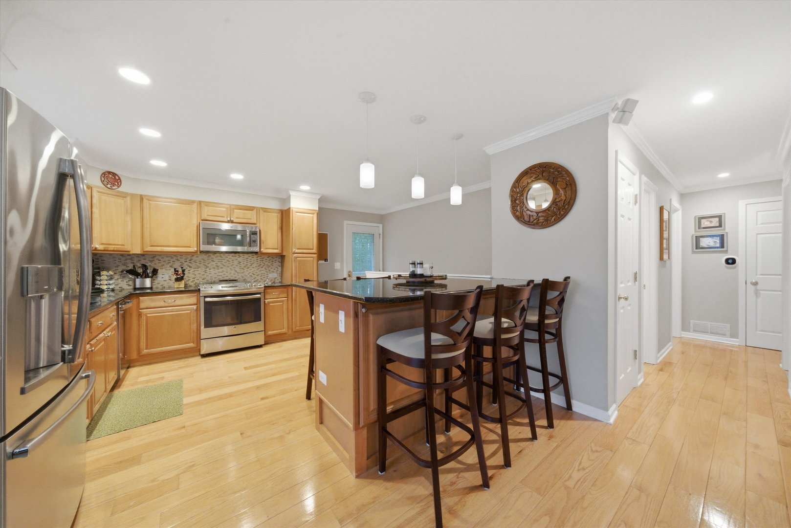 522 Lilac Court, Round Lake Beach, IL 60073