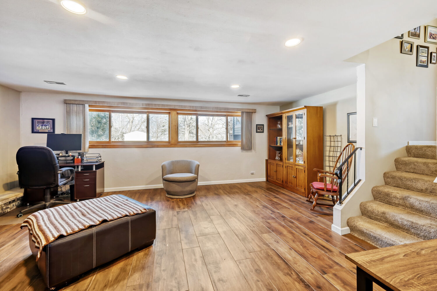 205 Cambridge Lane, Bloomingdale, IL 60108