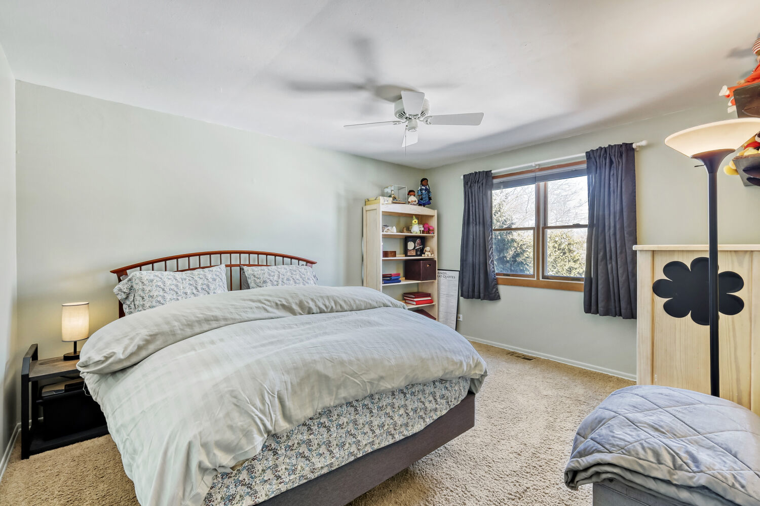 205 Cambridge Lane, Bloomingdale, IL 60108