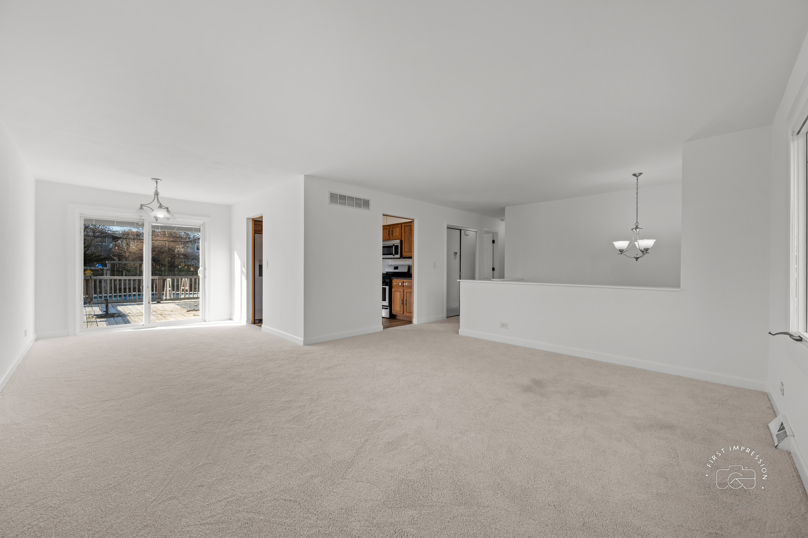 563 Hitchcock Avenue, Lisle, IL 60532