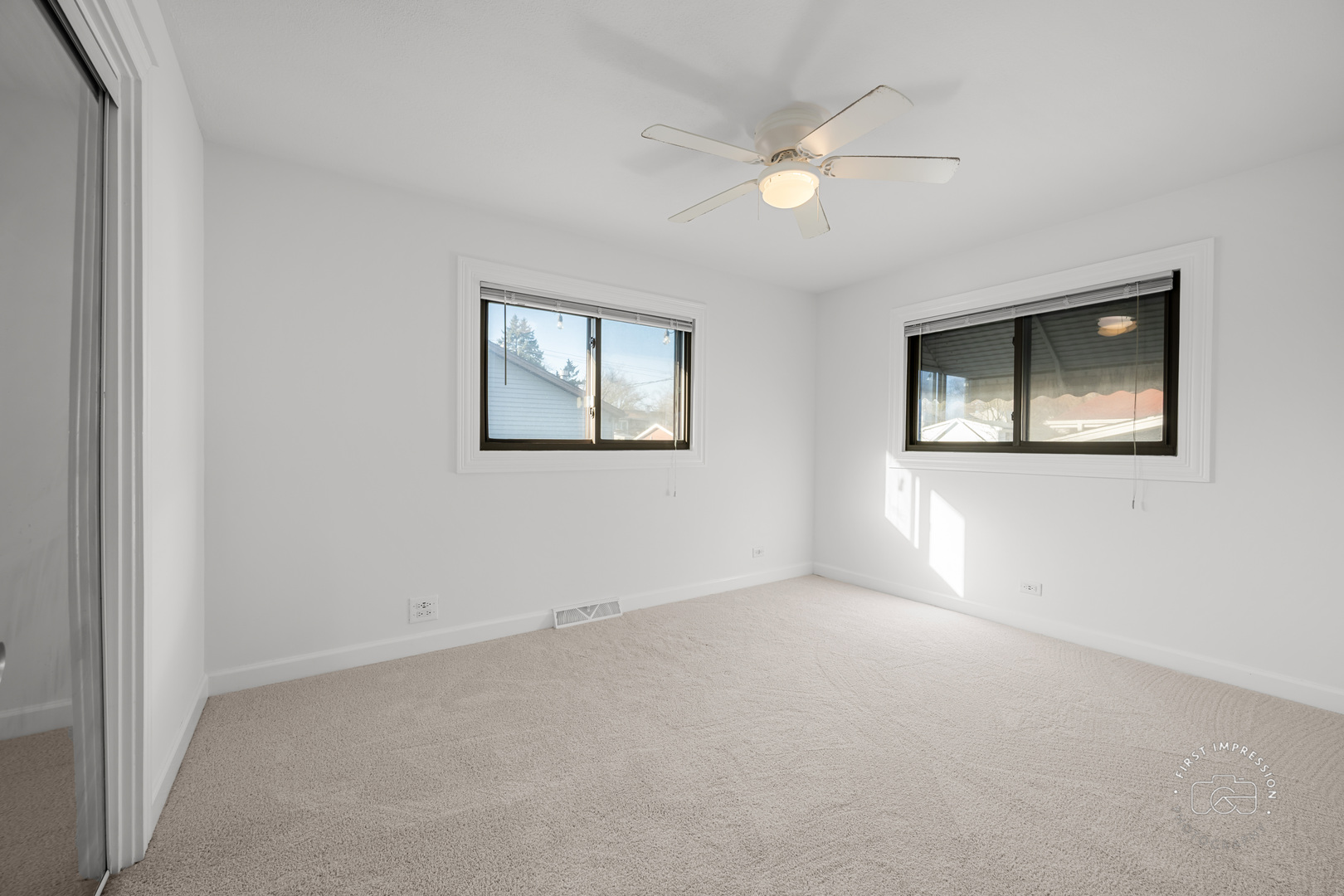 563 Hitchcock Avenue, Lisle, IL 60532