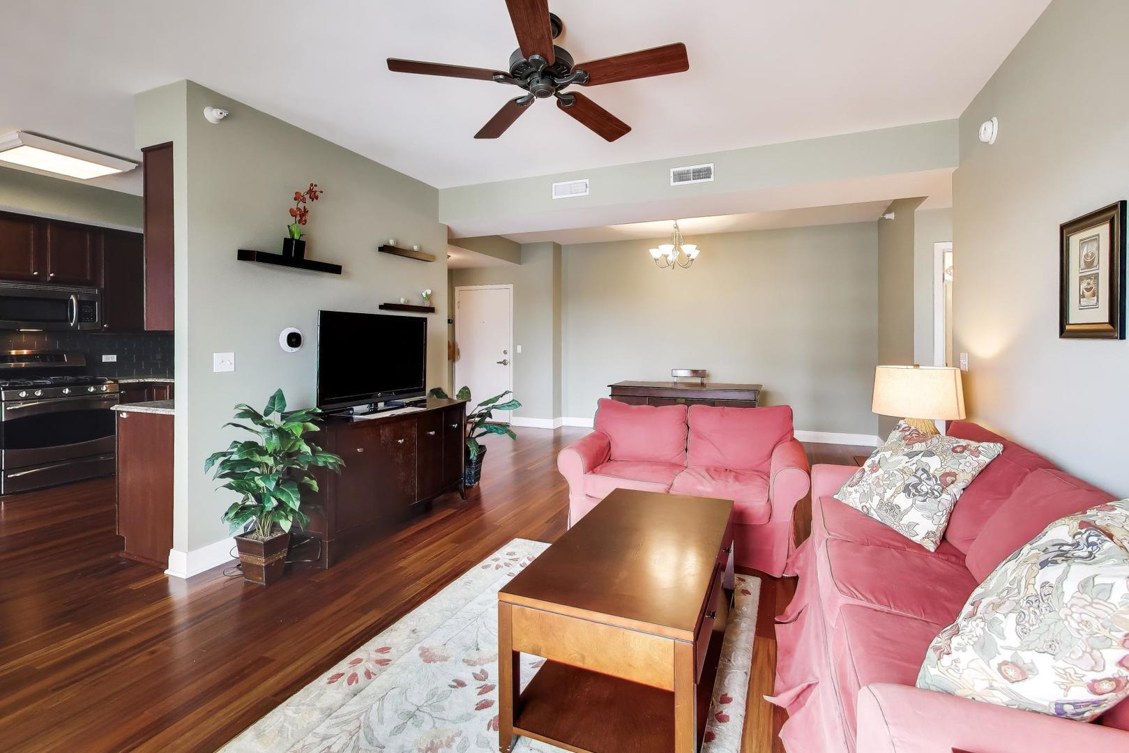 100 S Emerson Street #507, Mount Prospect, IL 60056