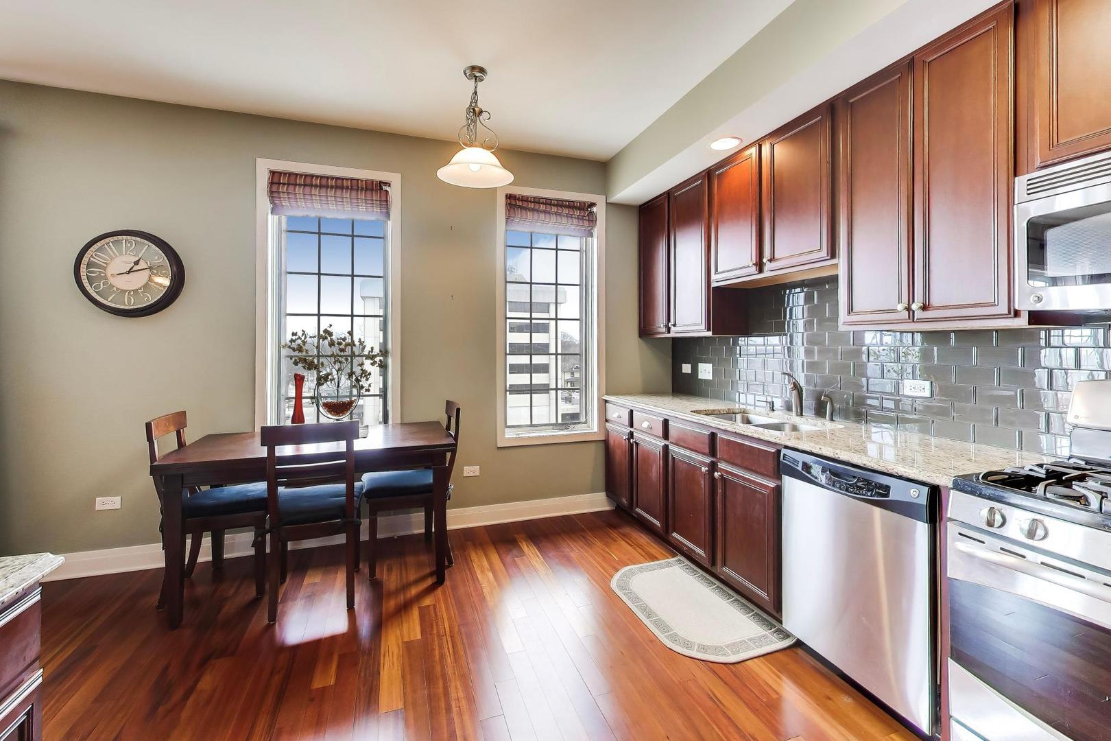 100 S Emerson Street #507, Mount Prospect, IL 60056