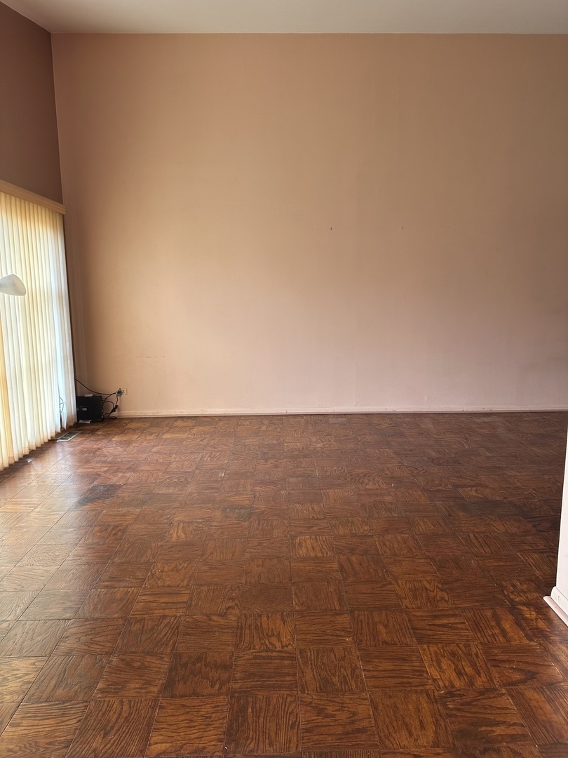 607 Enterprise Road, Chicago Heights, IL 60411