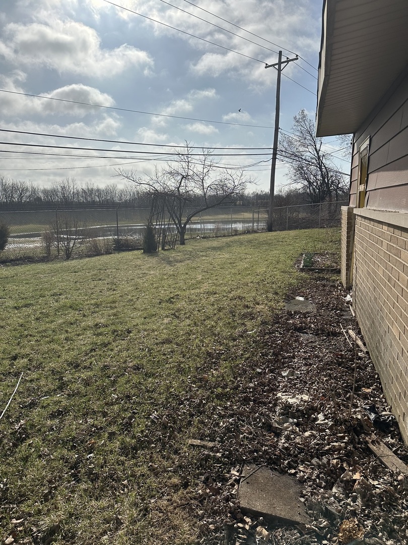 607 Enterprise Road, Chicago Heights, IL 60411