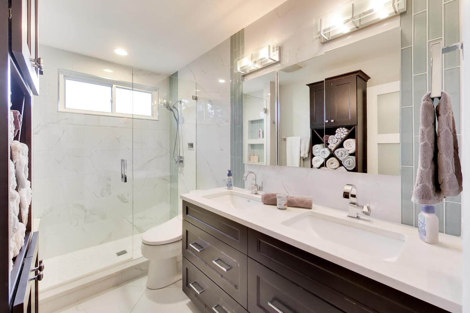 2819 N Kennicott Avenue, Arlington Heights, IL 60004