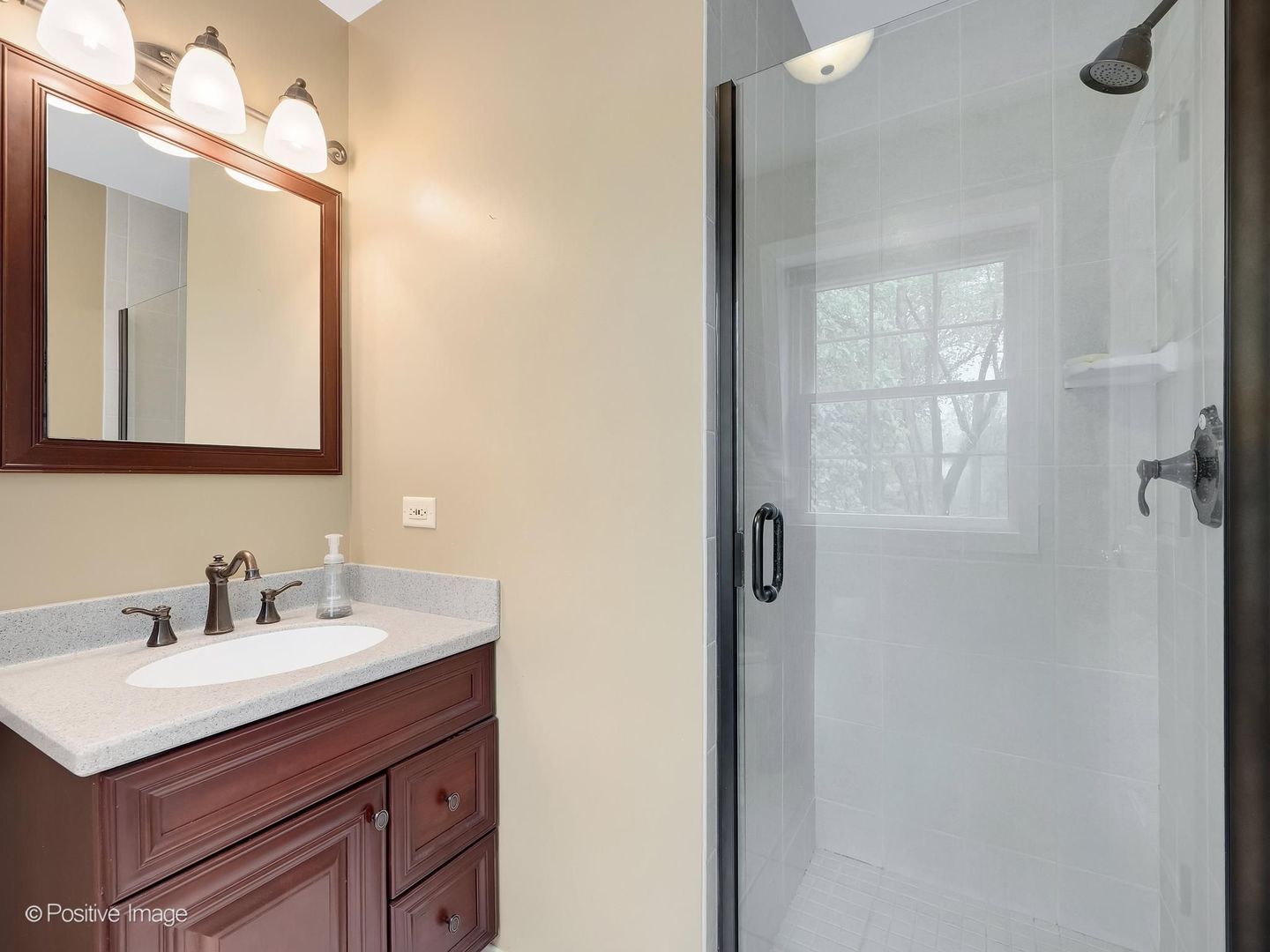 2S560 Seneca Drive, Wheaton, IL 60189