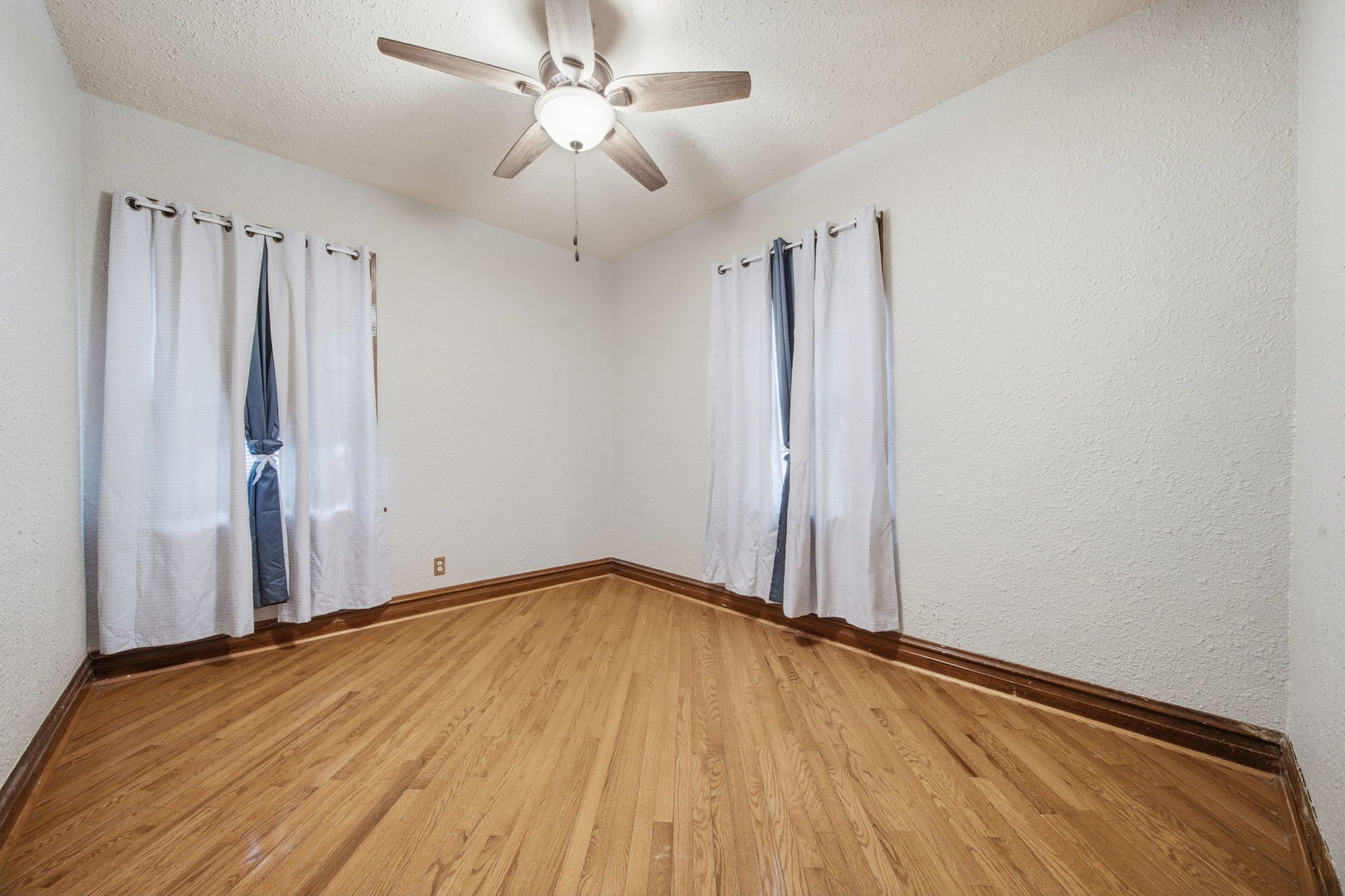 12506 Elm Street, Blue Island, IL 60406