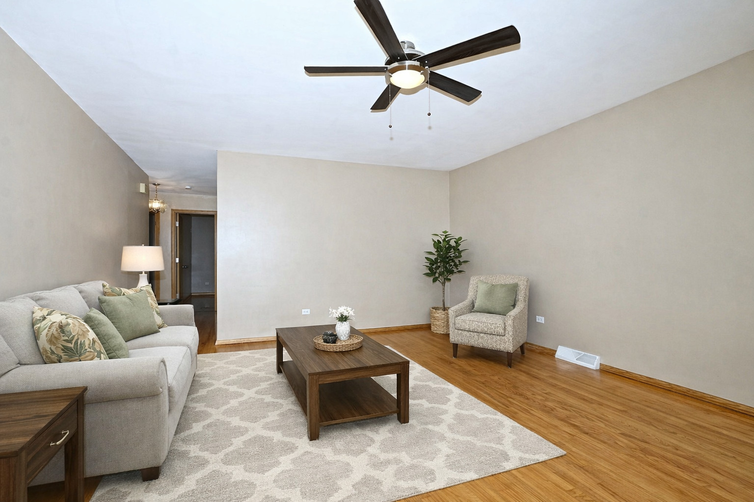 9416 S 80th Court, Hickory Hills, IL 60457