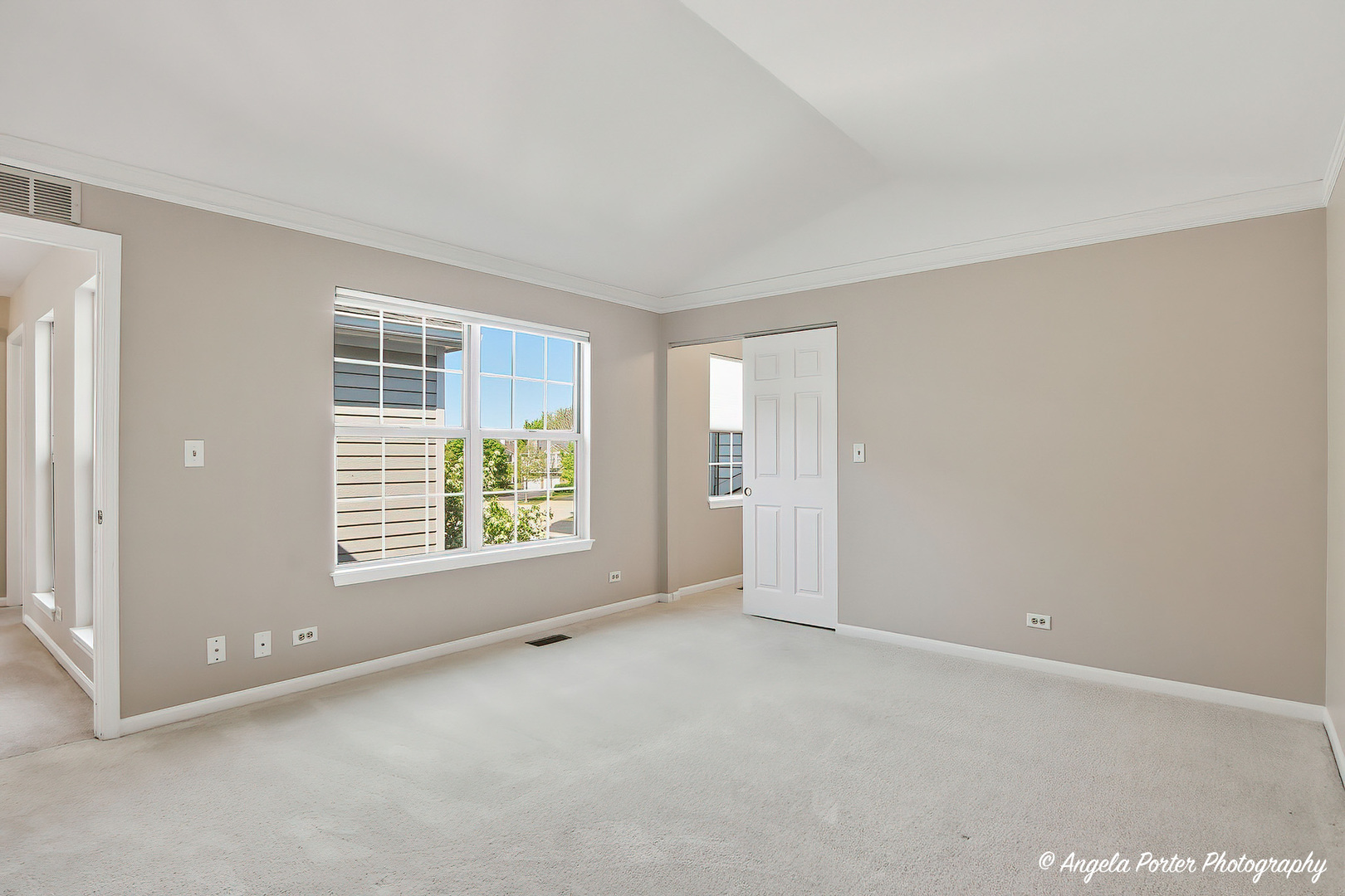 816 Kalamazoo Circle #29-6, Vernon Hills, IL 60061