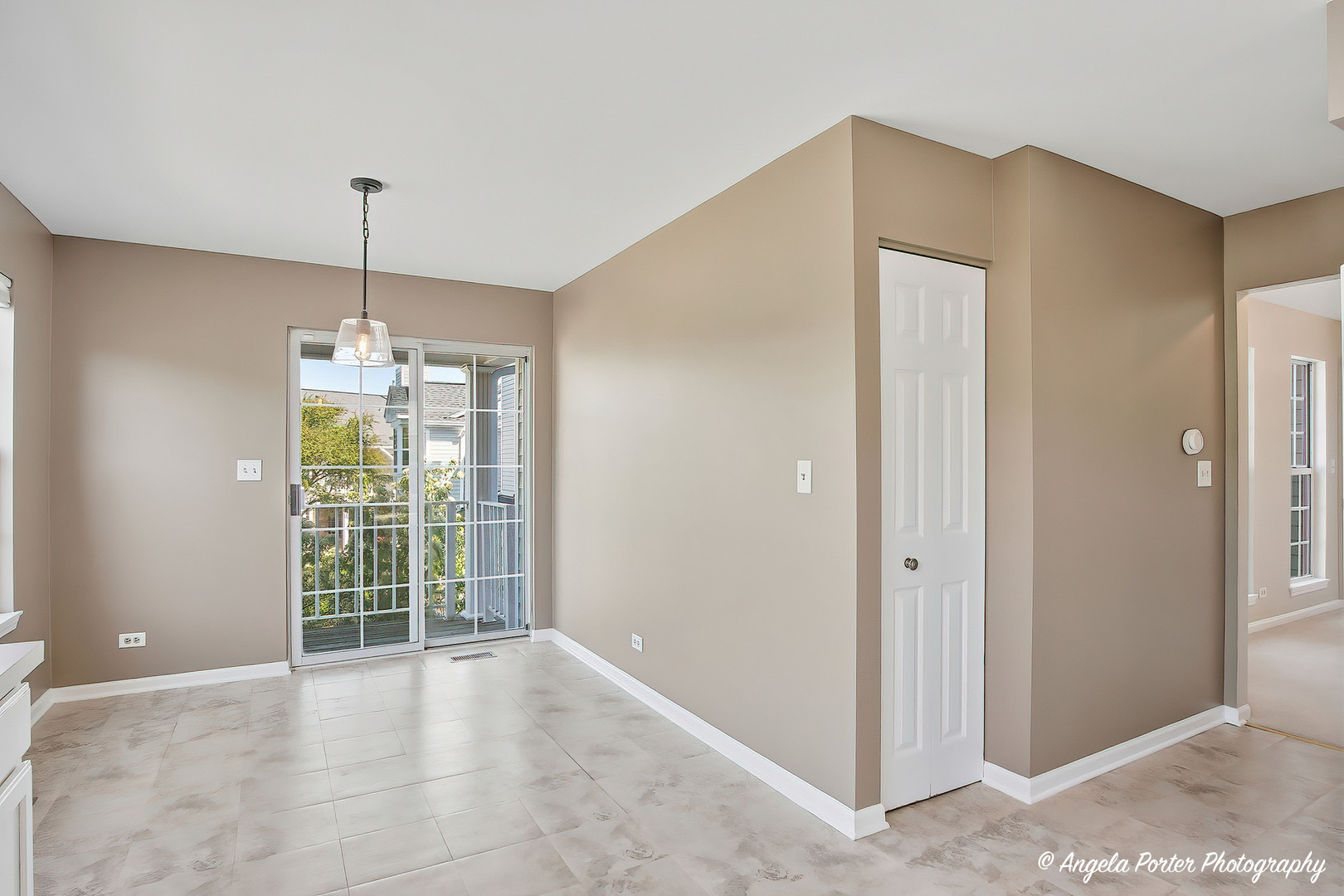 816 Kalamazoo Circle #29-6, Vernon Hills, IL 60061