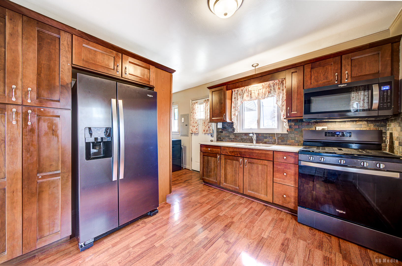 4243 Konrad Avenue, Lyons, IL 60534